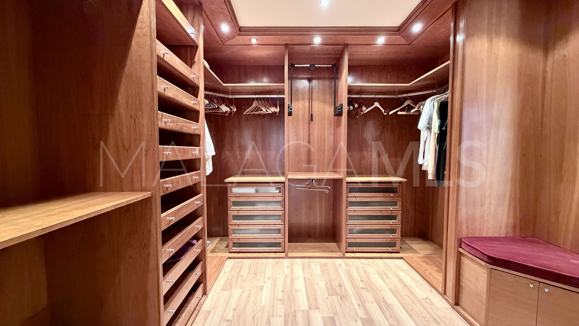 For sale Sierra Blanca 7 bedrooms villa