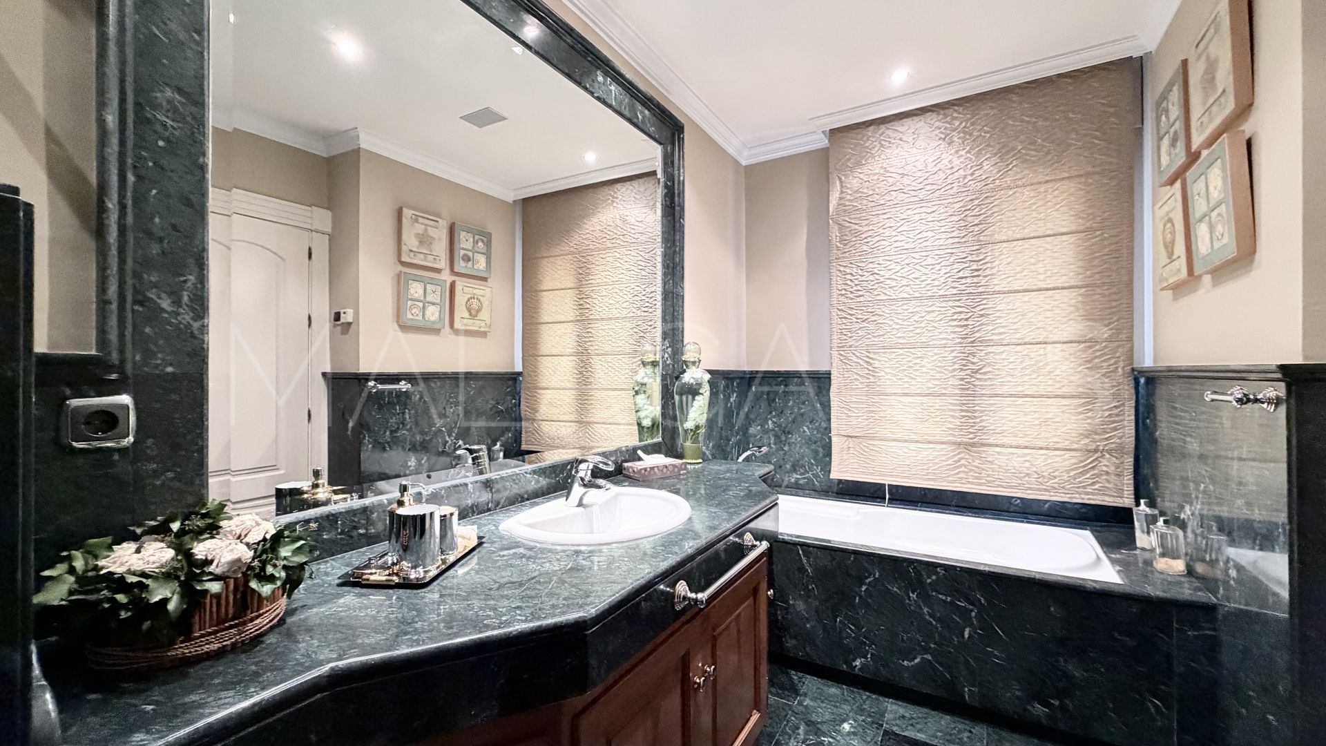 For sale Sierra Blanca 7 bedrooms villa