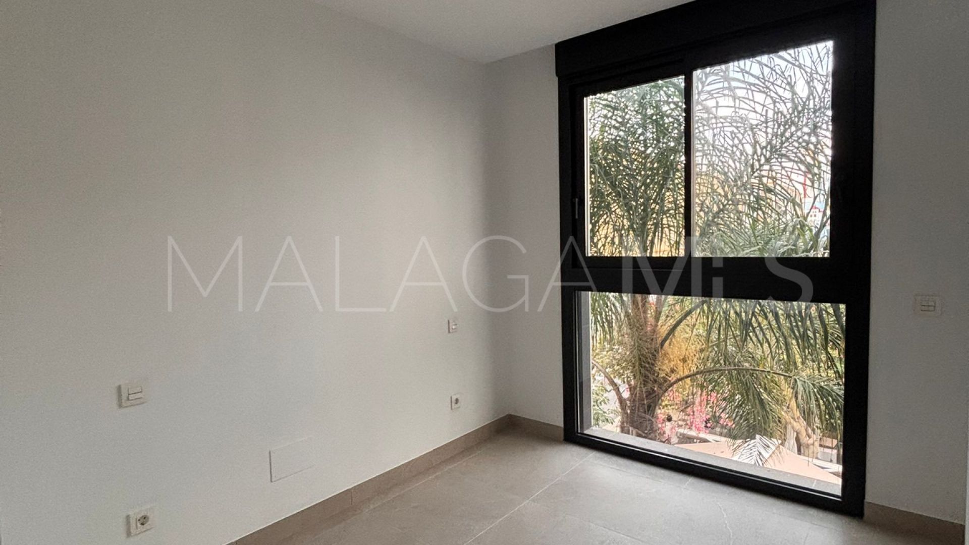 Lägenhet for sale in Estepona