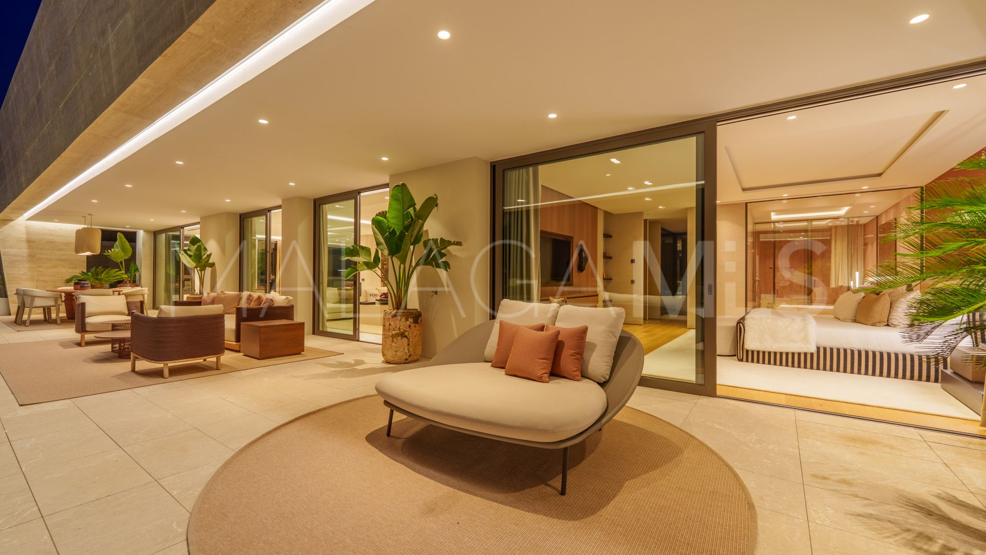 Villa for sale in Sierra Blanca