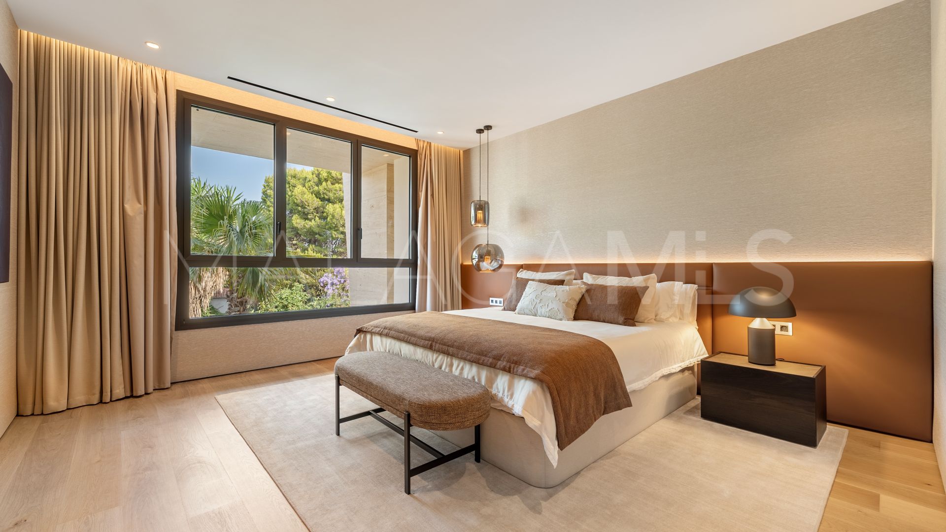 Villa for sale in Sierra Blanca