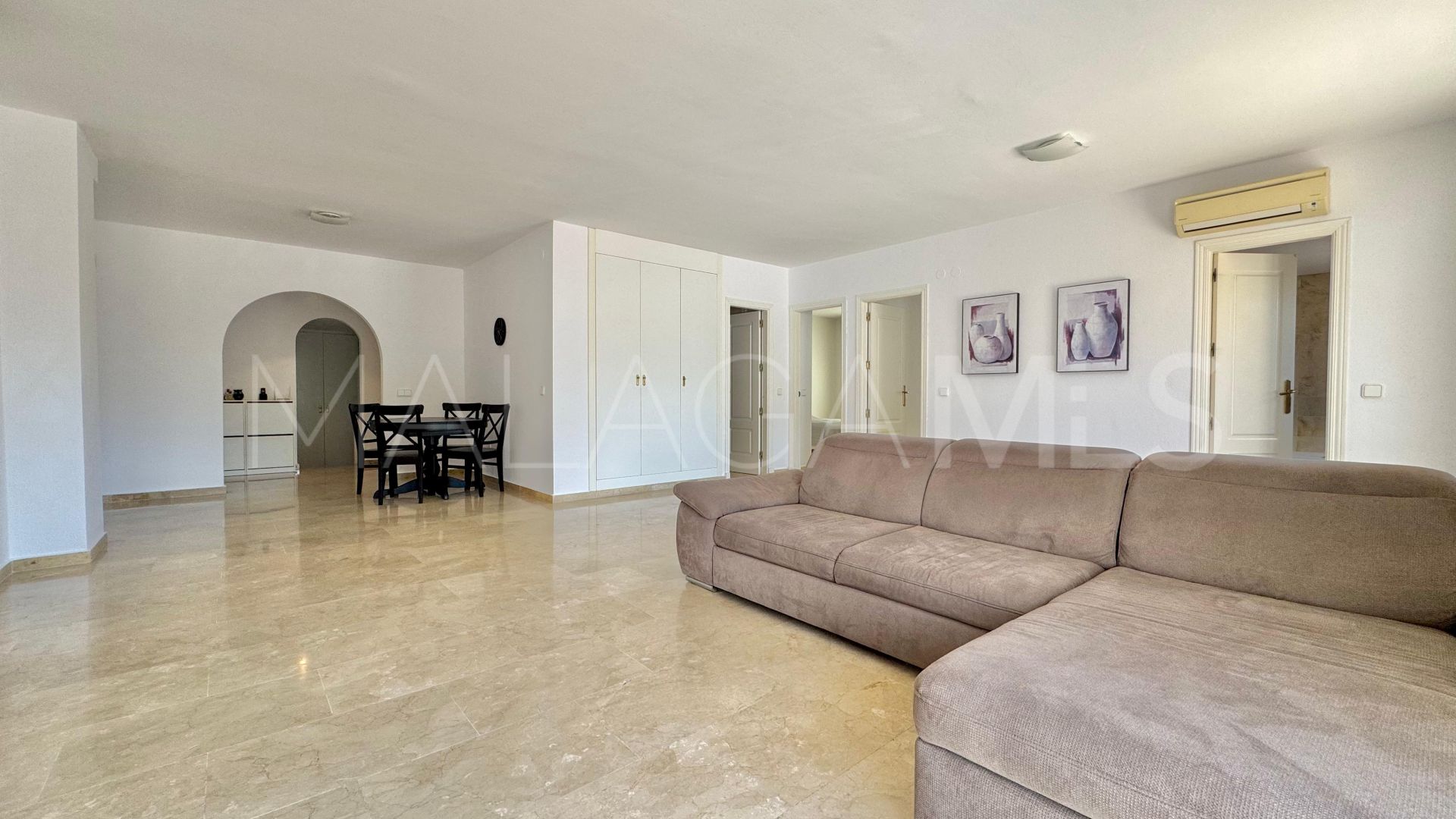 Markplanslägenhet for sale in Marbella Golden Mile