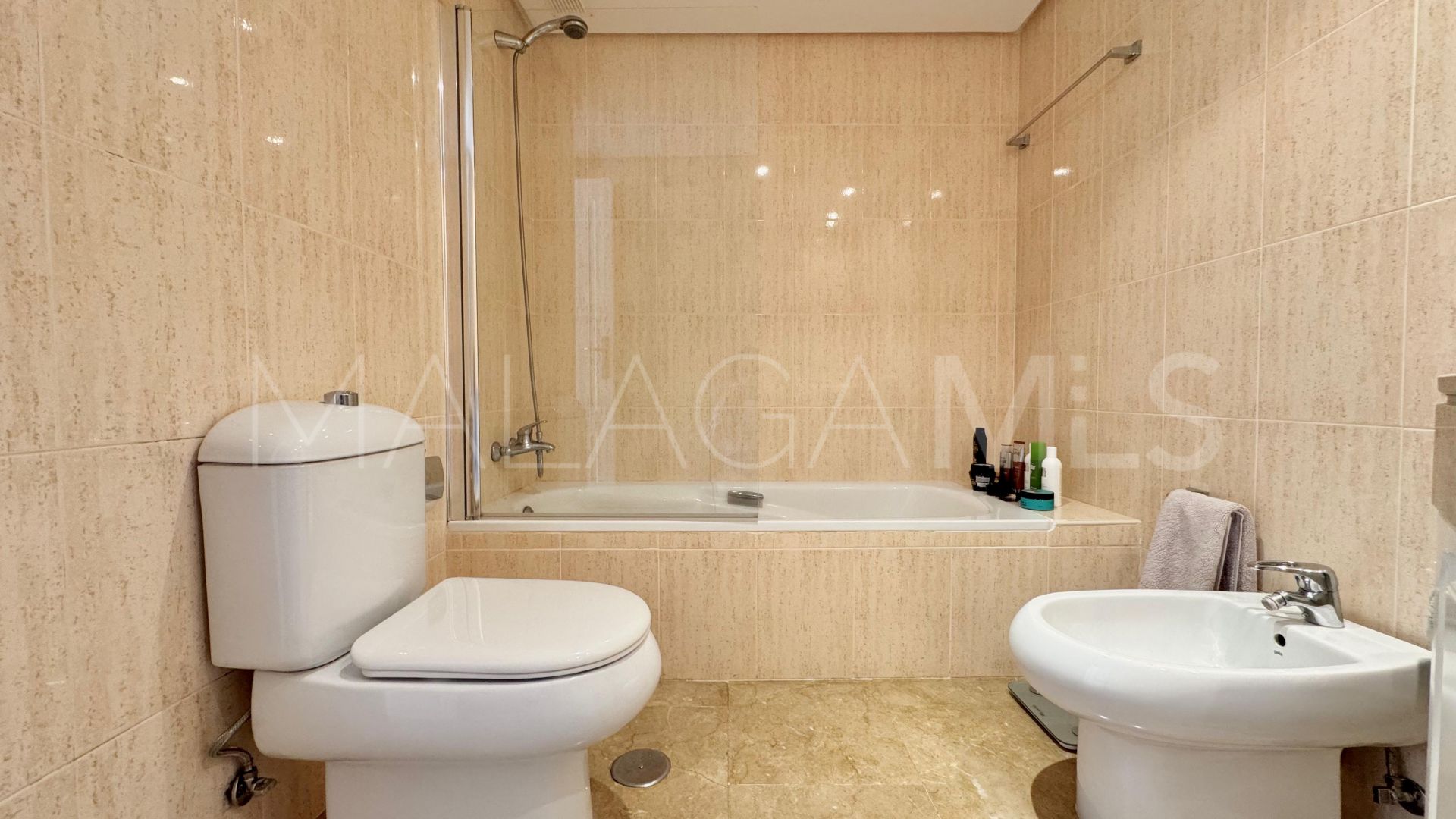 Markplanslägenhet for sale in Marbella Golden Mile