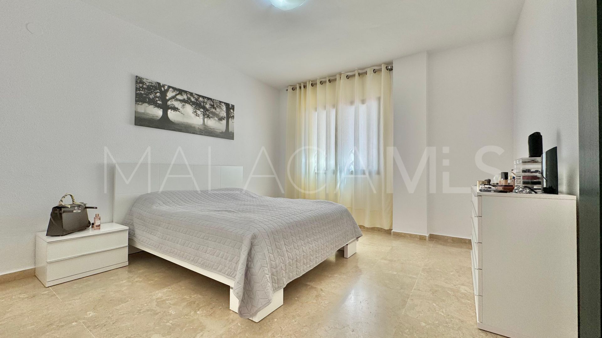Markplanslägenhet for sale in Marbella Golden Mile