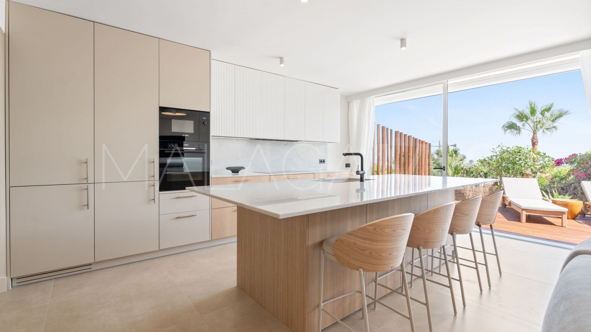 Ground floor apartment for sale in Palacetes Los Belvederes