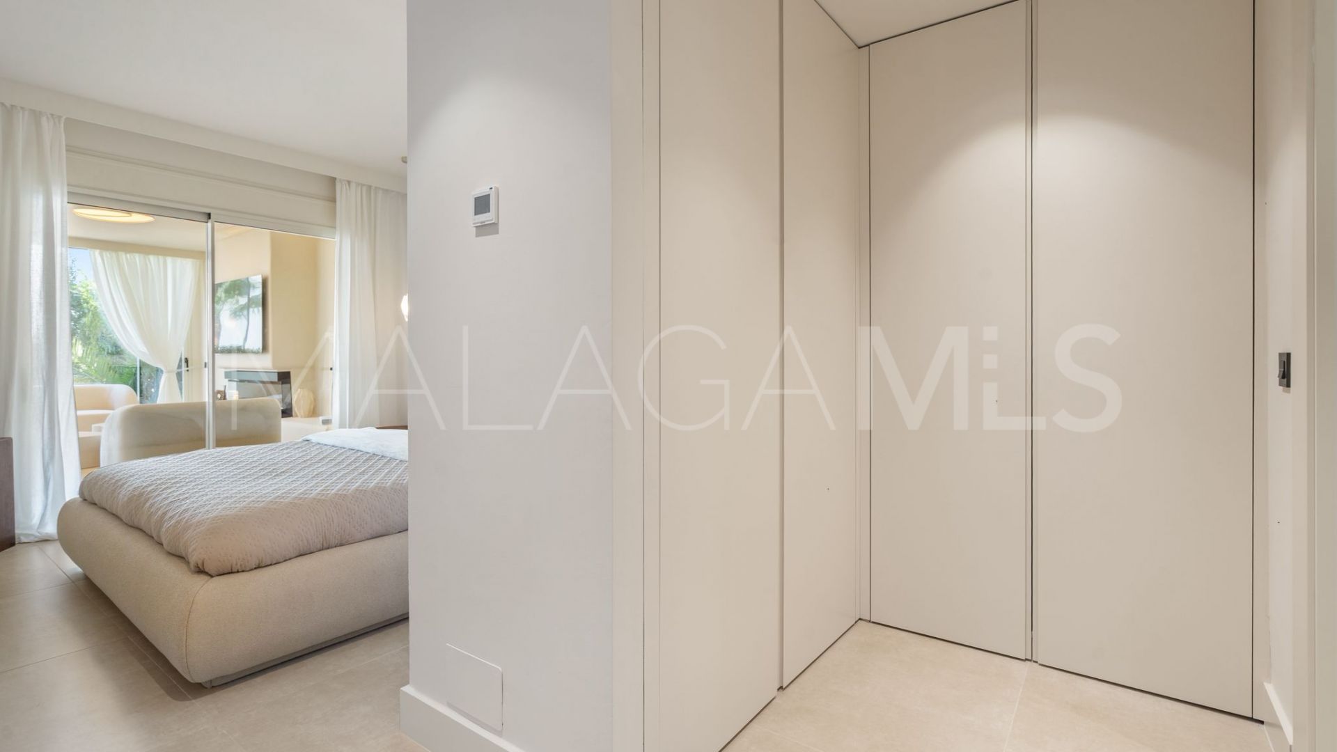 Ground floor apartment for sale in Palacetes Los Belvederes