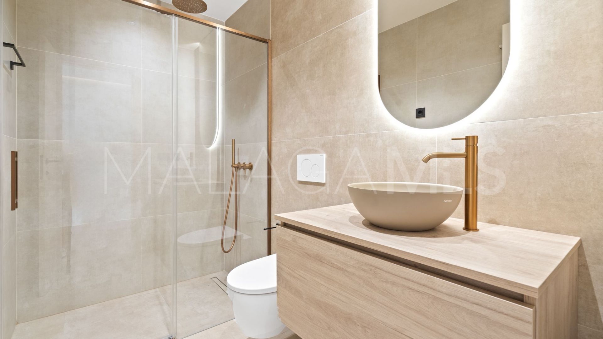 Ground floor apartment for sale in Palacetes Los Belvederes