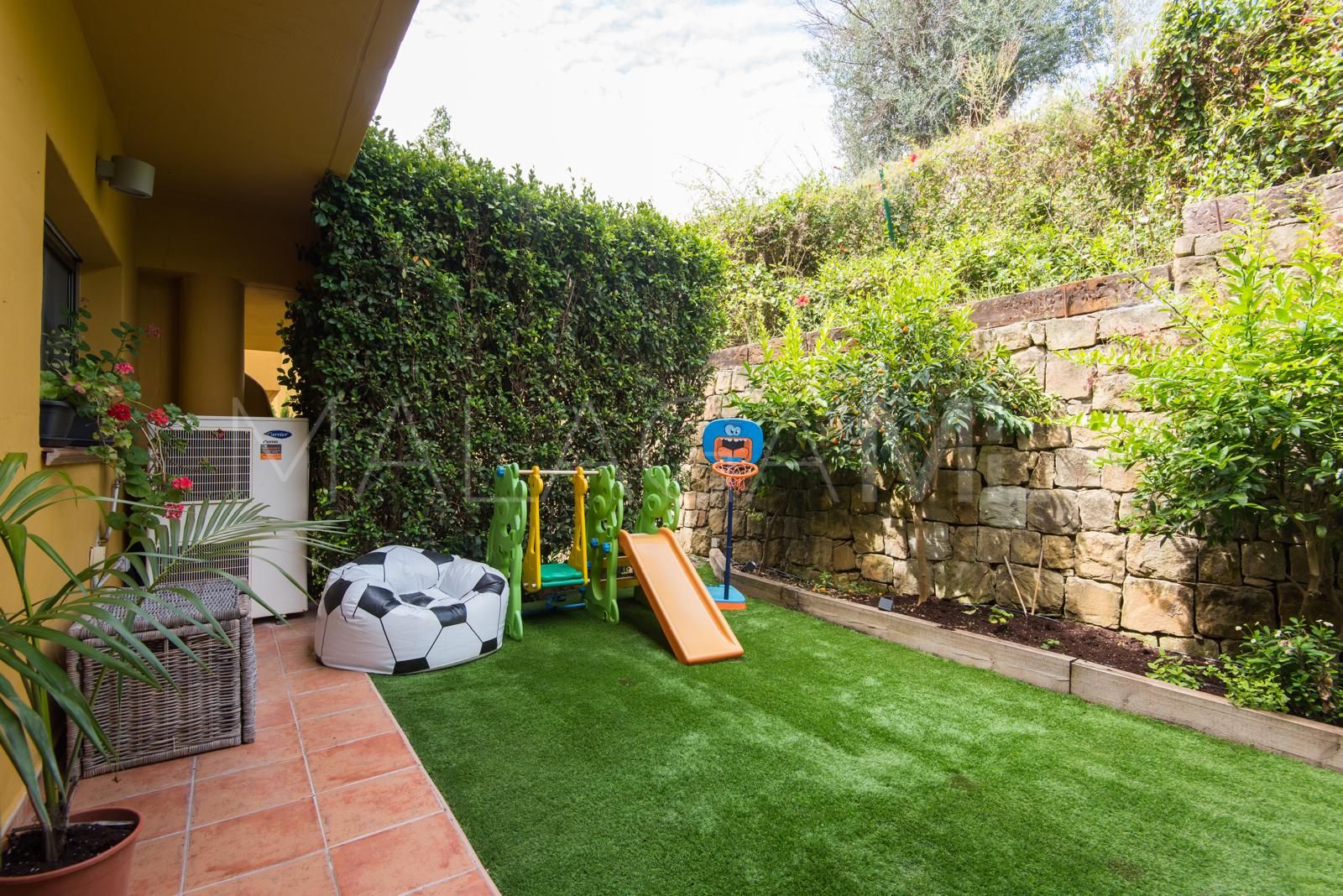 Radhus for sale in La Meridiana