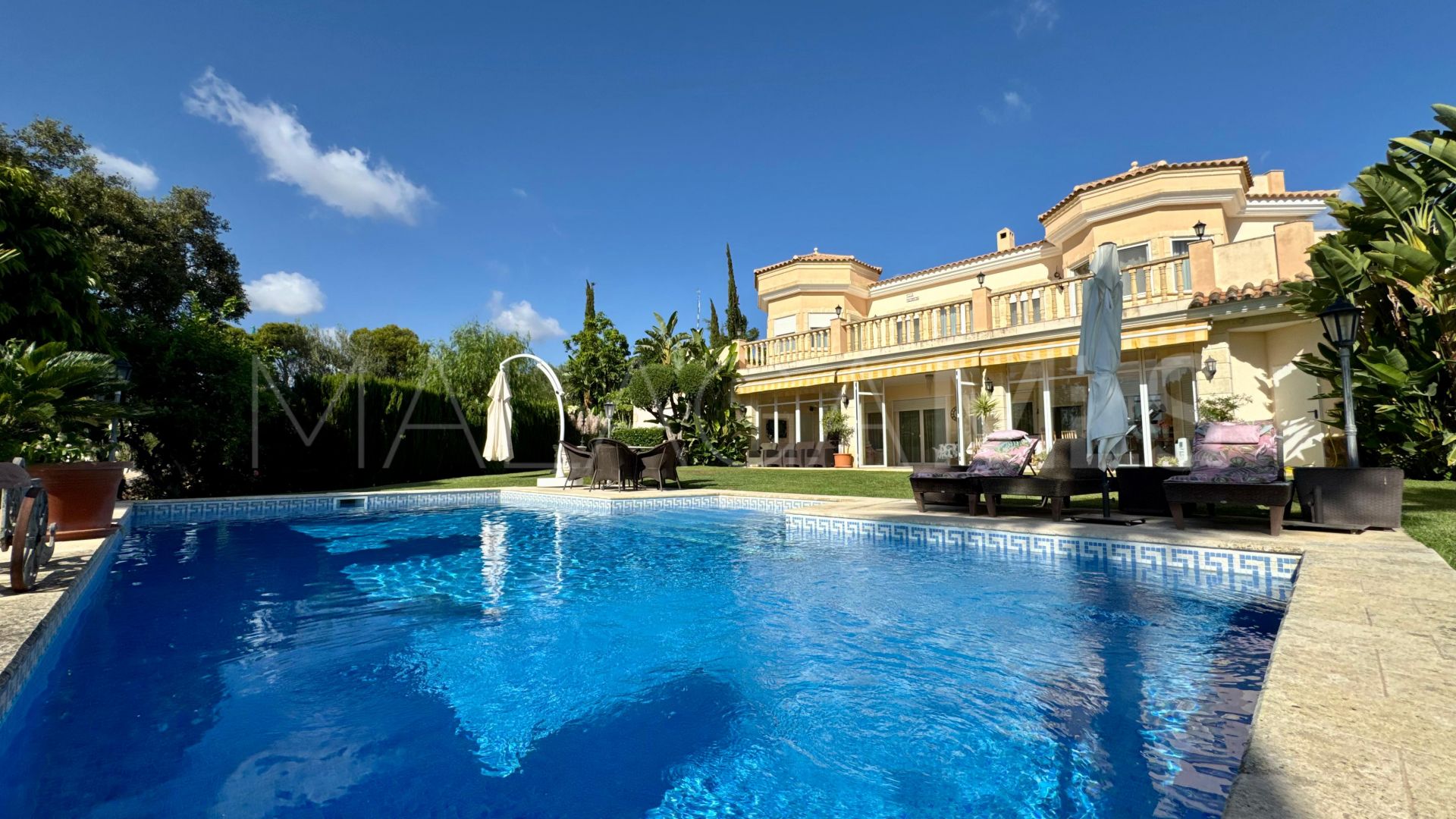 Villa for sale in El Rosario