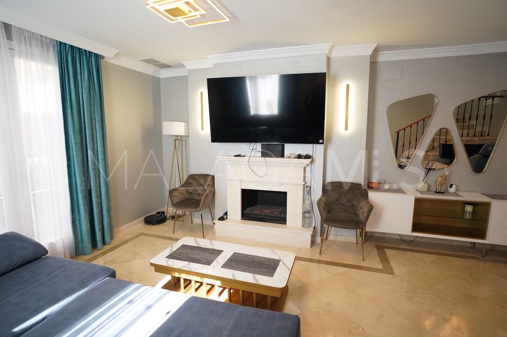 Radhus for sale in Aloha Lake Village