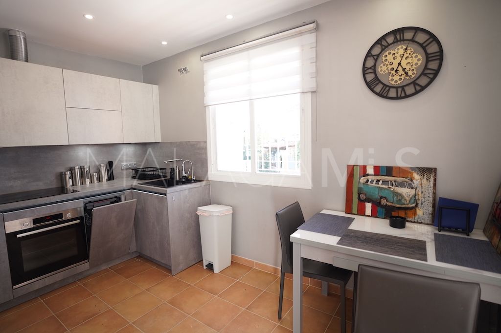 Radhus for sale in Aloha Lake Village