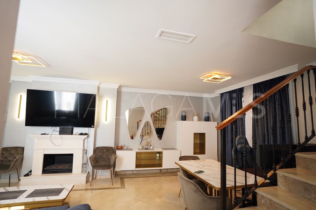 Radhus for sale in Aloha Lake Village