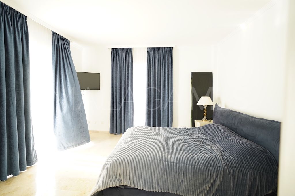 Radhus for sale in Aloha Lake Village