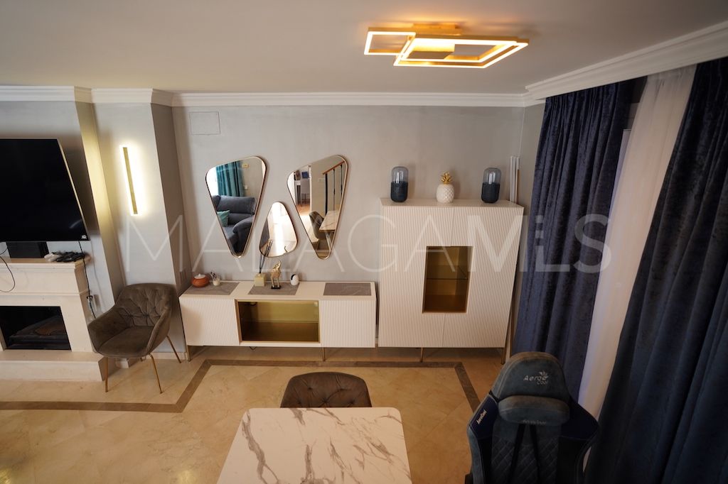 Radhus for sale in Aloha Lake Village