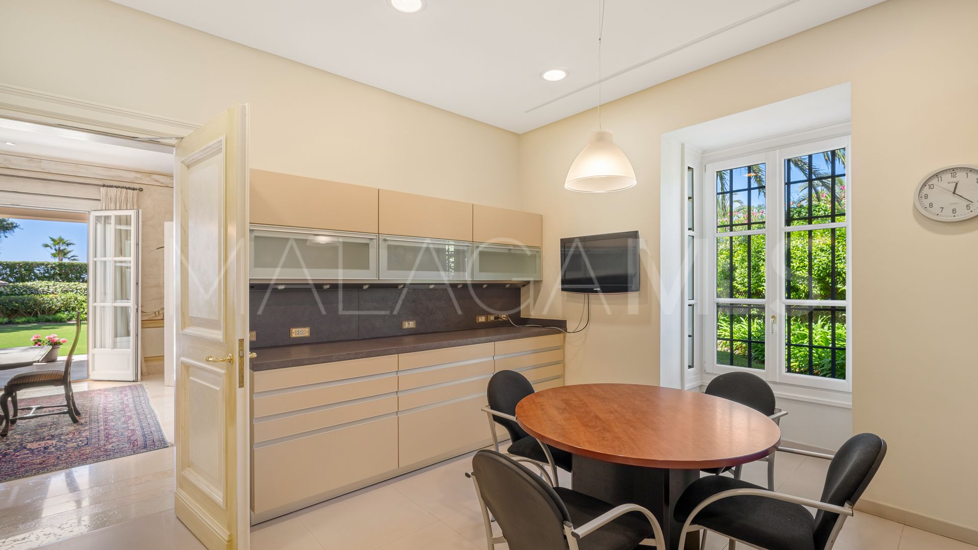 Maison for sale in Los Monteros