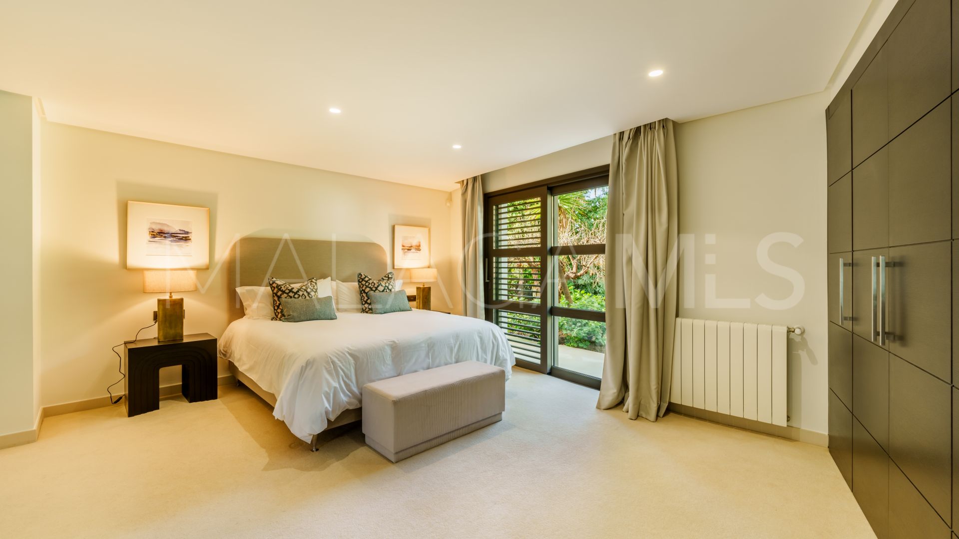 Se vende villa with 5 bedrooms in La Cerquilla