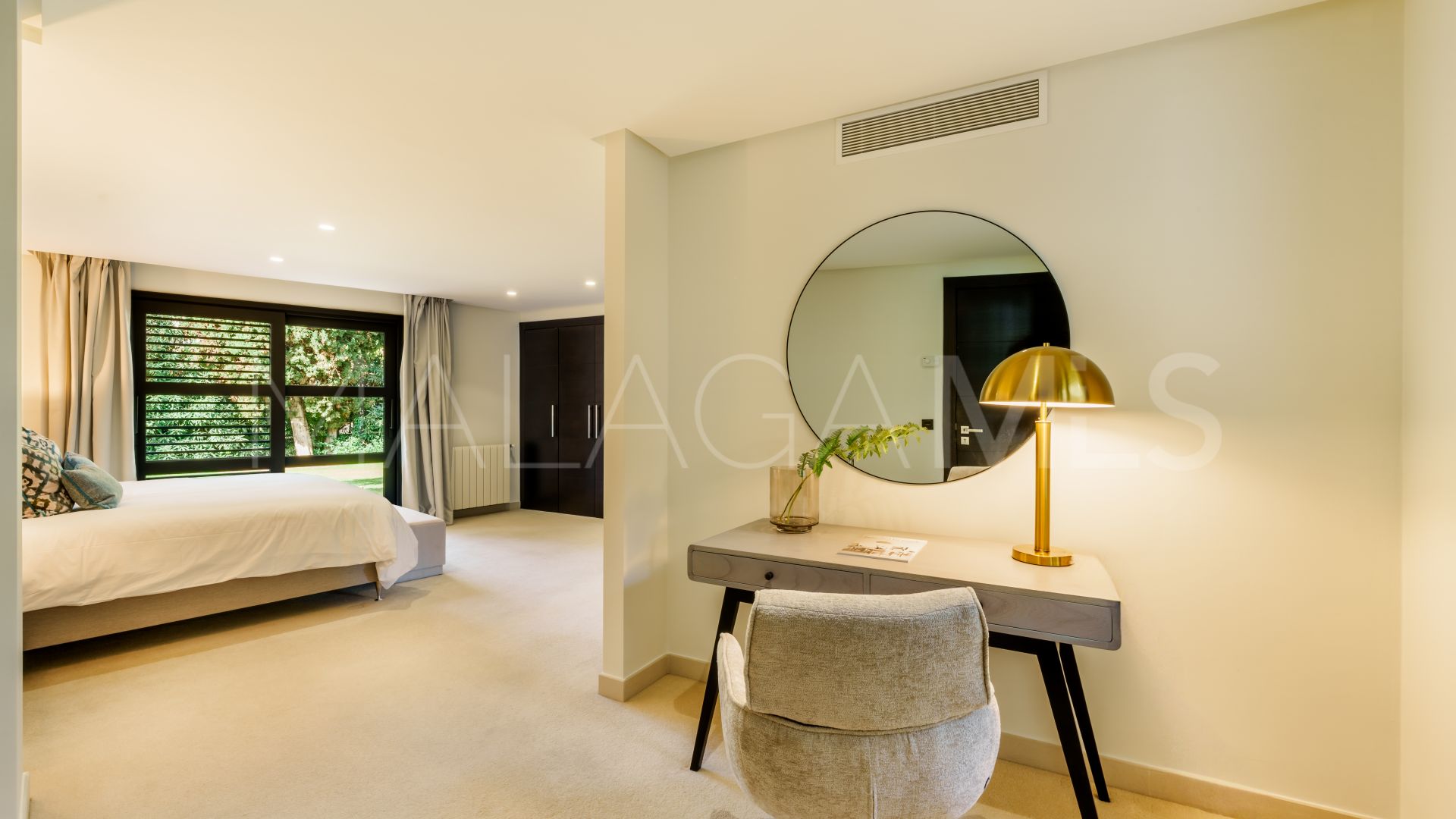 Se vende villa with 5 bedrooms in La Cerquilla