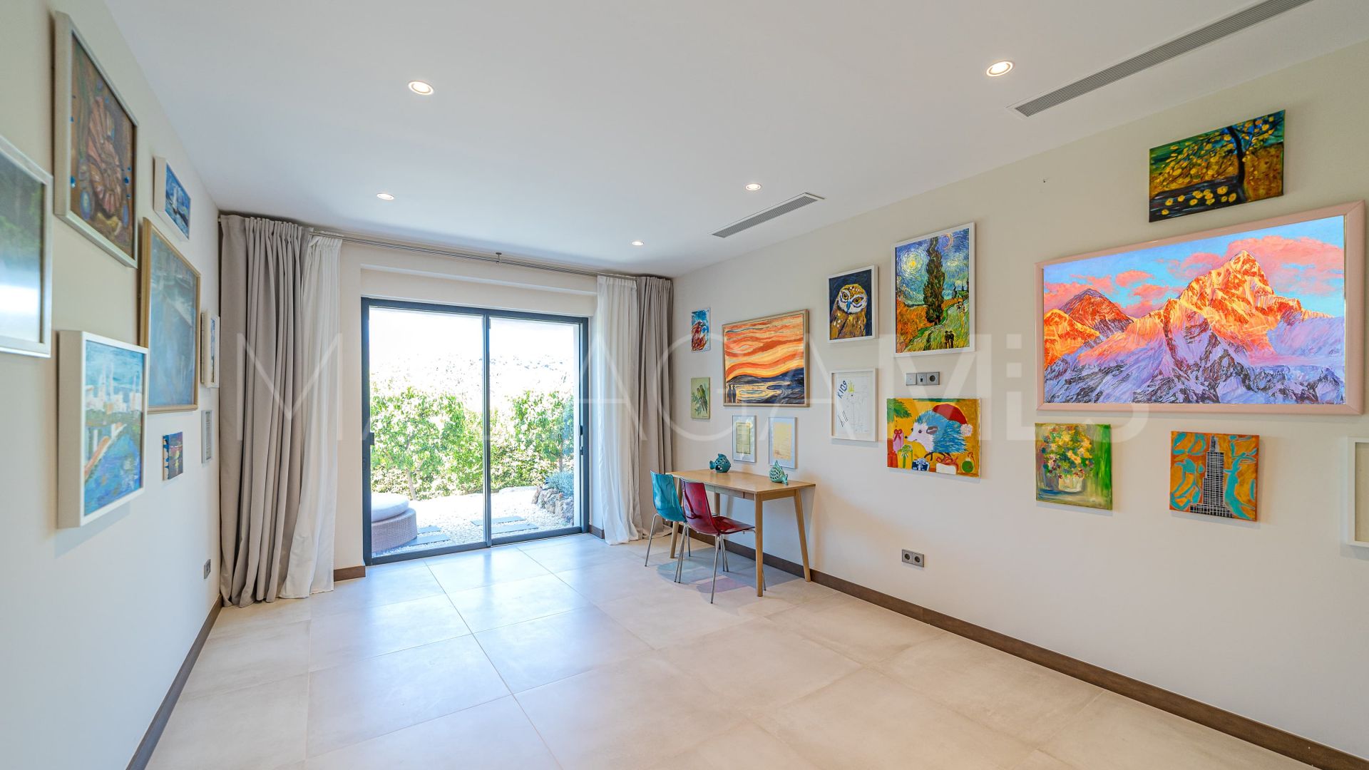 Villa for sale in Los Arqueros