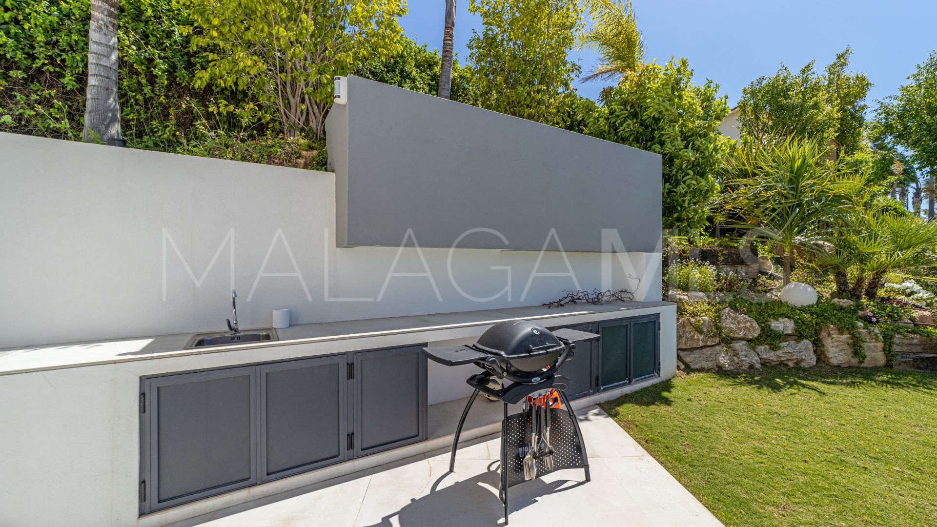 Villa for sale in Los Arqueros