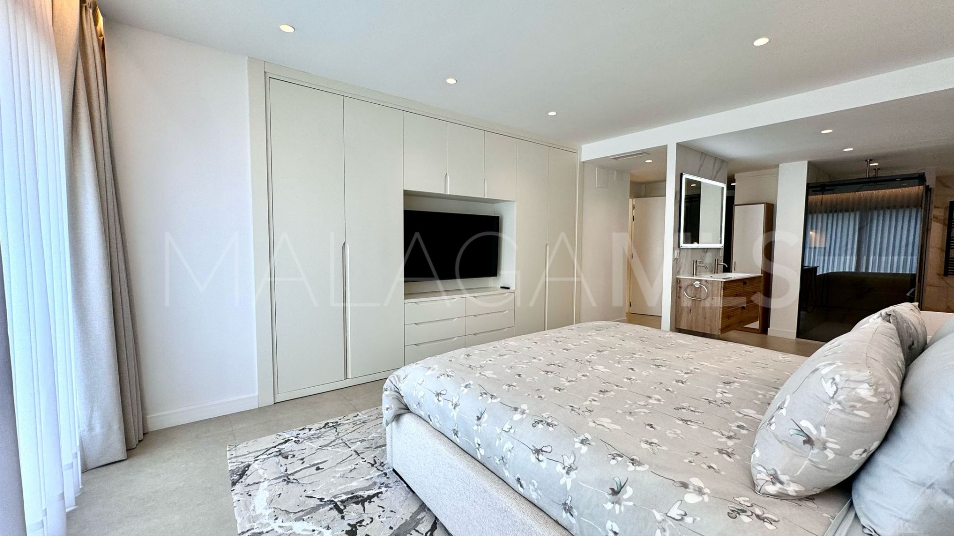 Appartement for sale in Las Lomas del Marbella Club