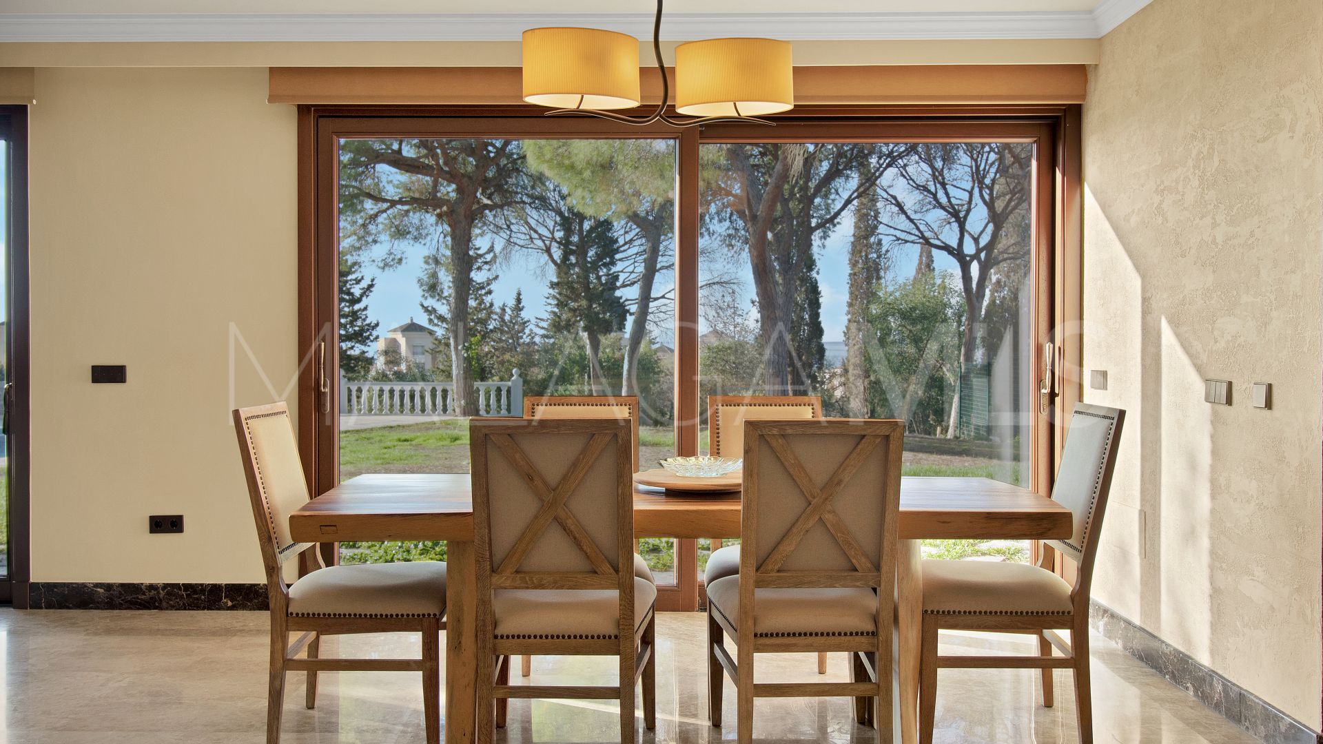 5 bedrooms house in Elviria for sale