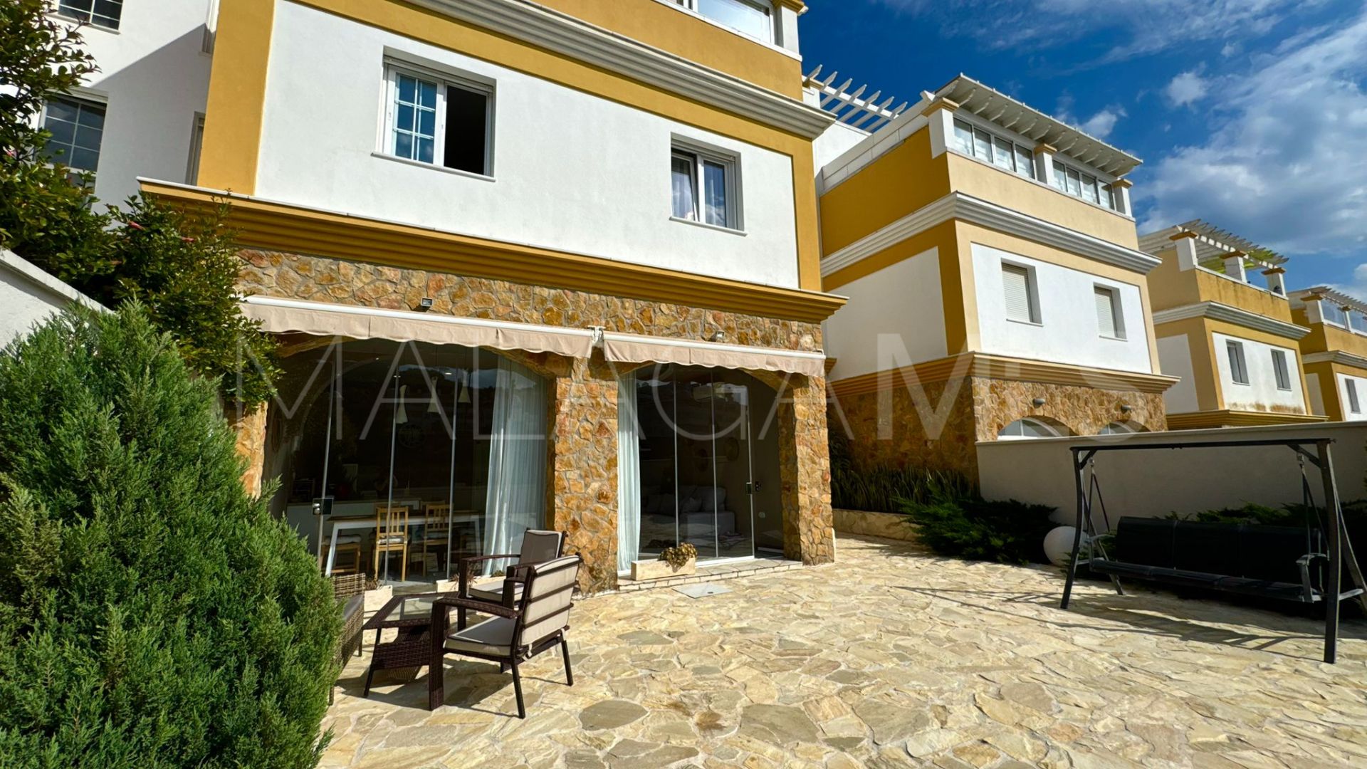 Radhus for sale in Calahonda