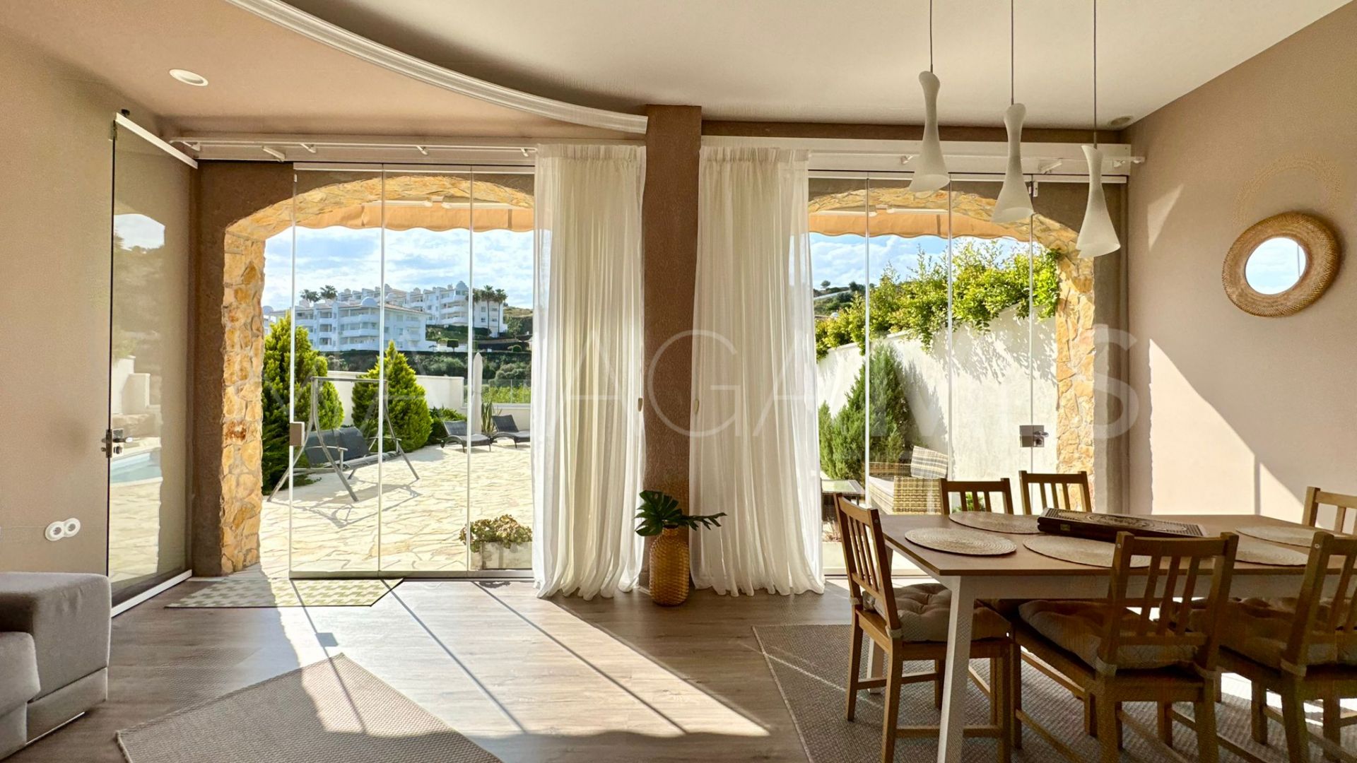 Radhus for sale in Calahonda