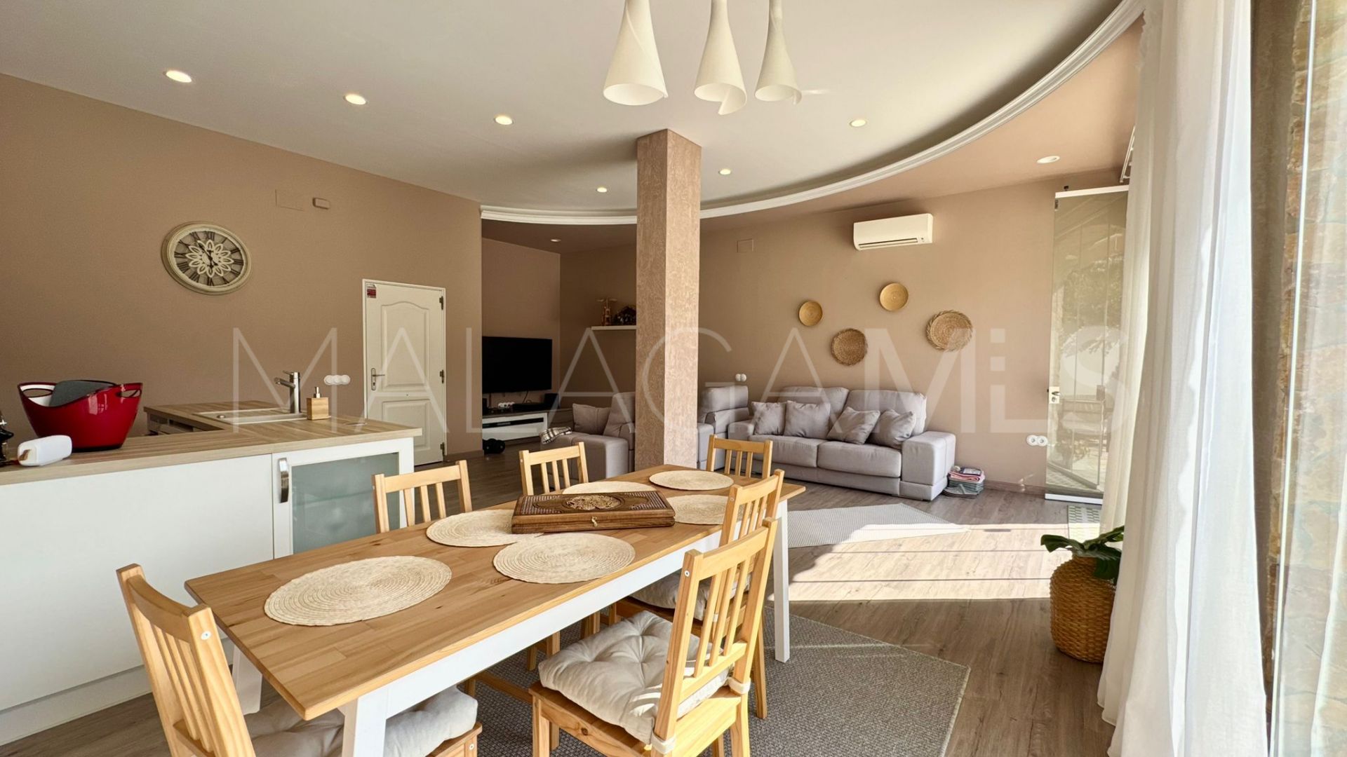 Radhus for sale in Calahonda