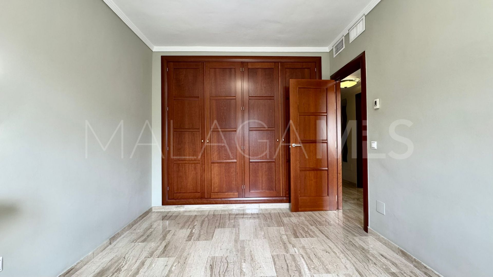 Radhus for sale in Calahonda