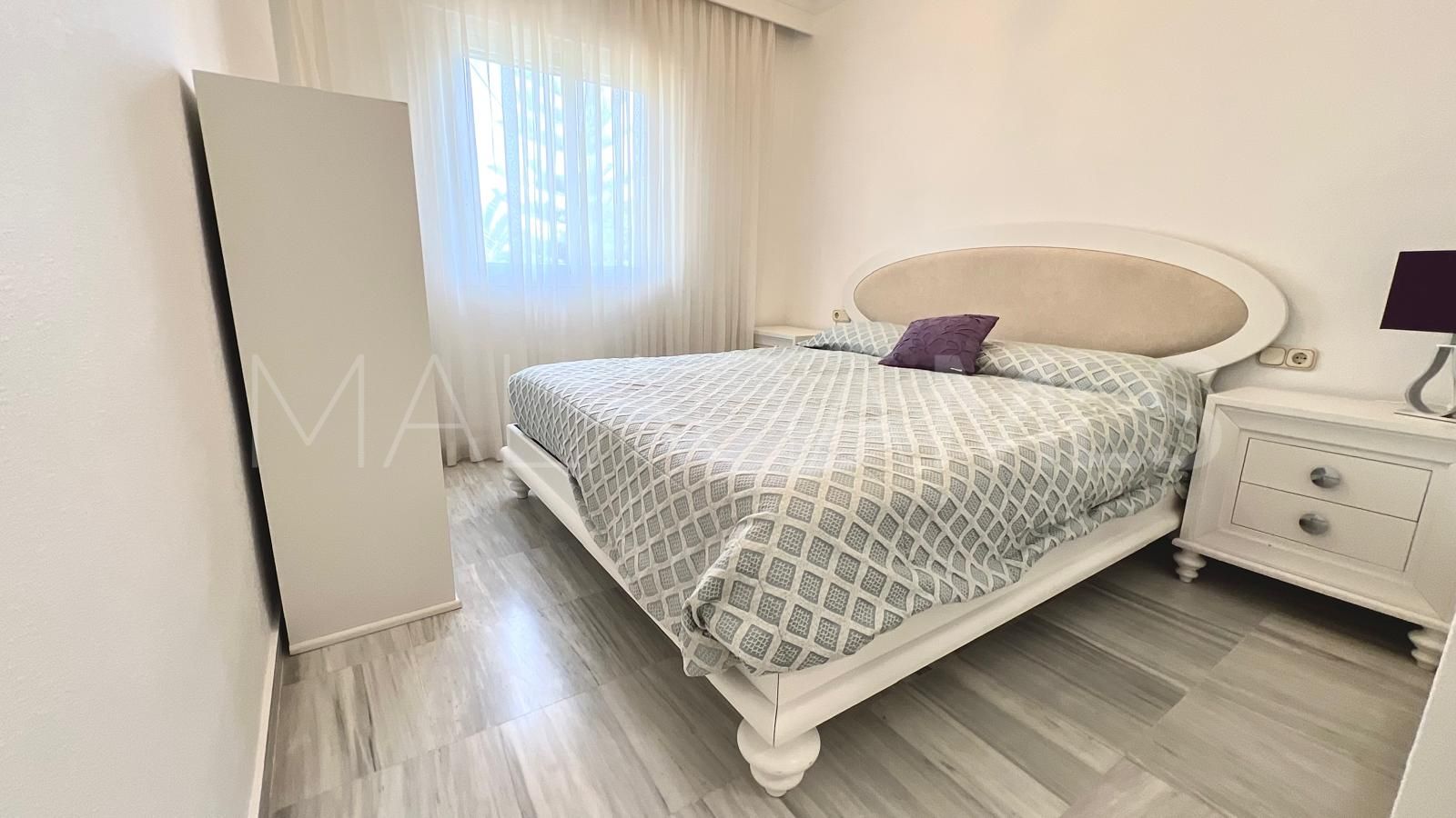 Apartamento for sale in Nagüeles de 4 bedrooms