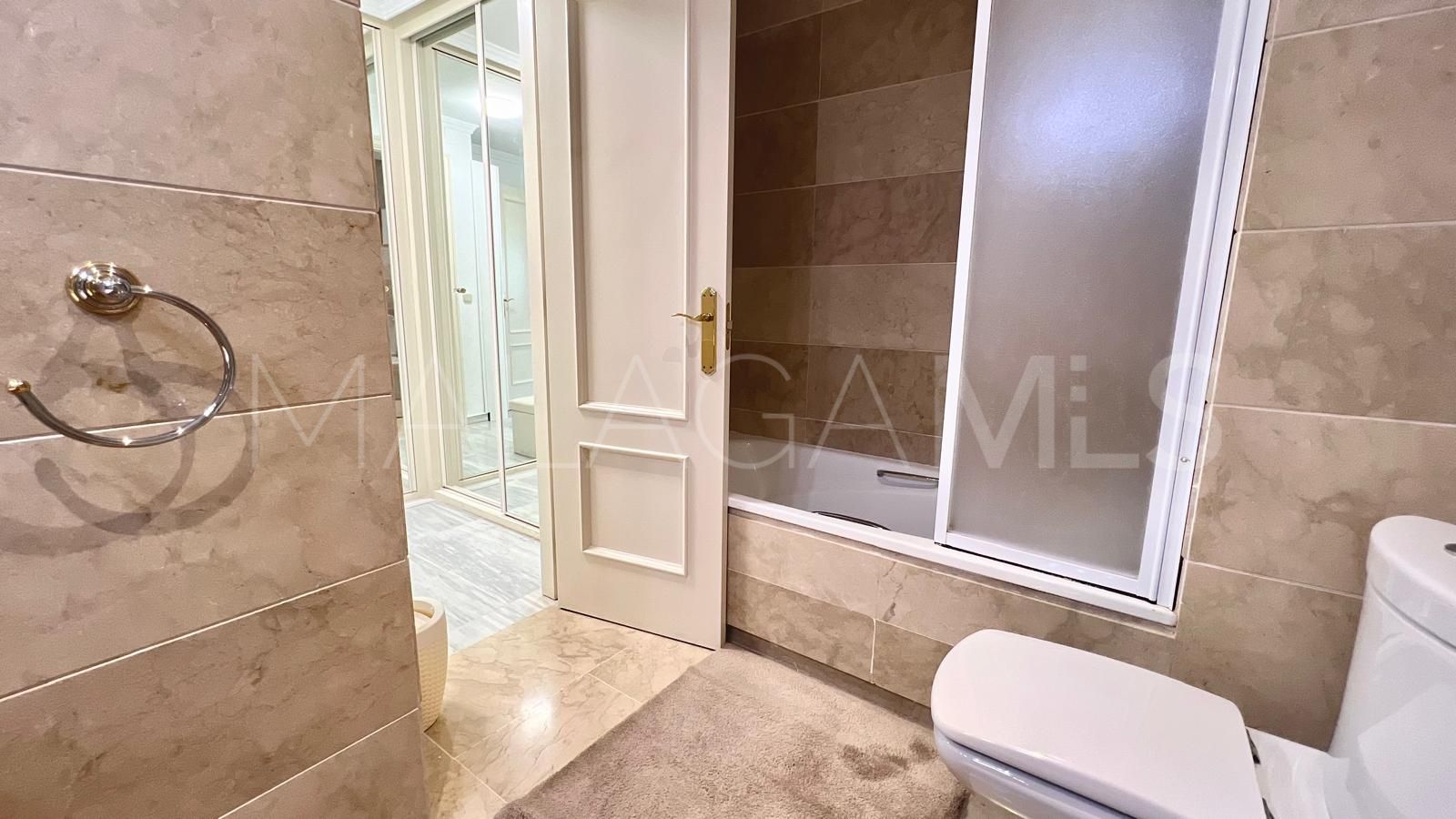 Apartamento for sale in Nagüeles de 4 bedrooms
