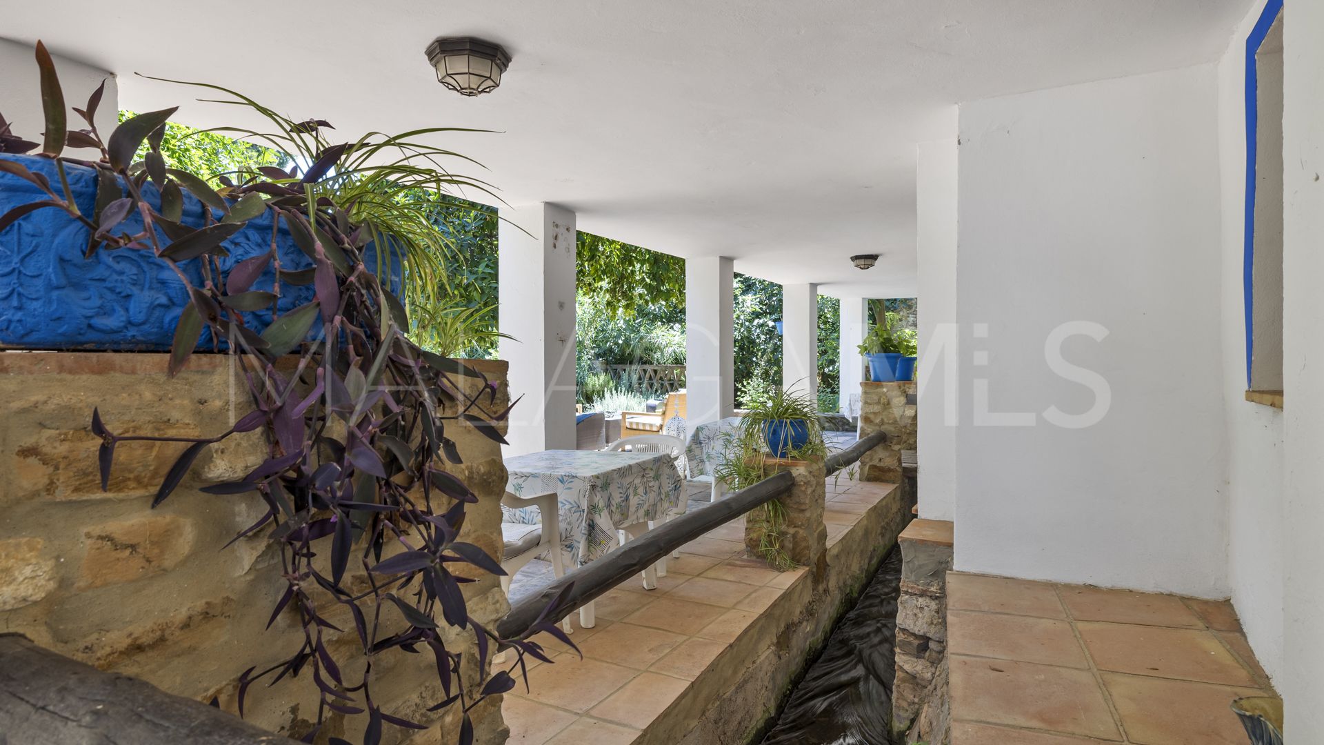 Villa for sale in Cortes de la Frontera
