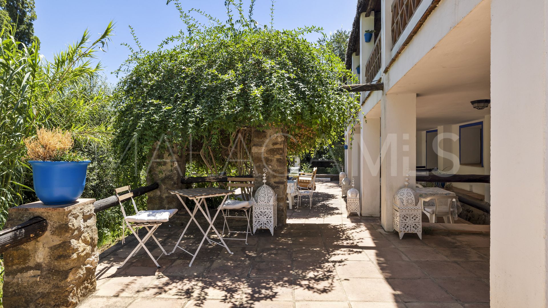 Villa for sale in Cortes de la Frontera