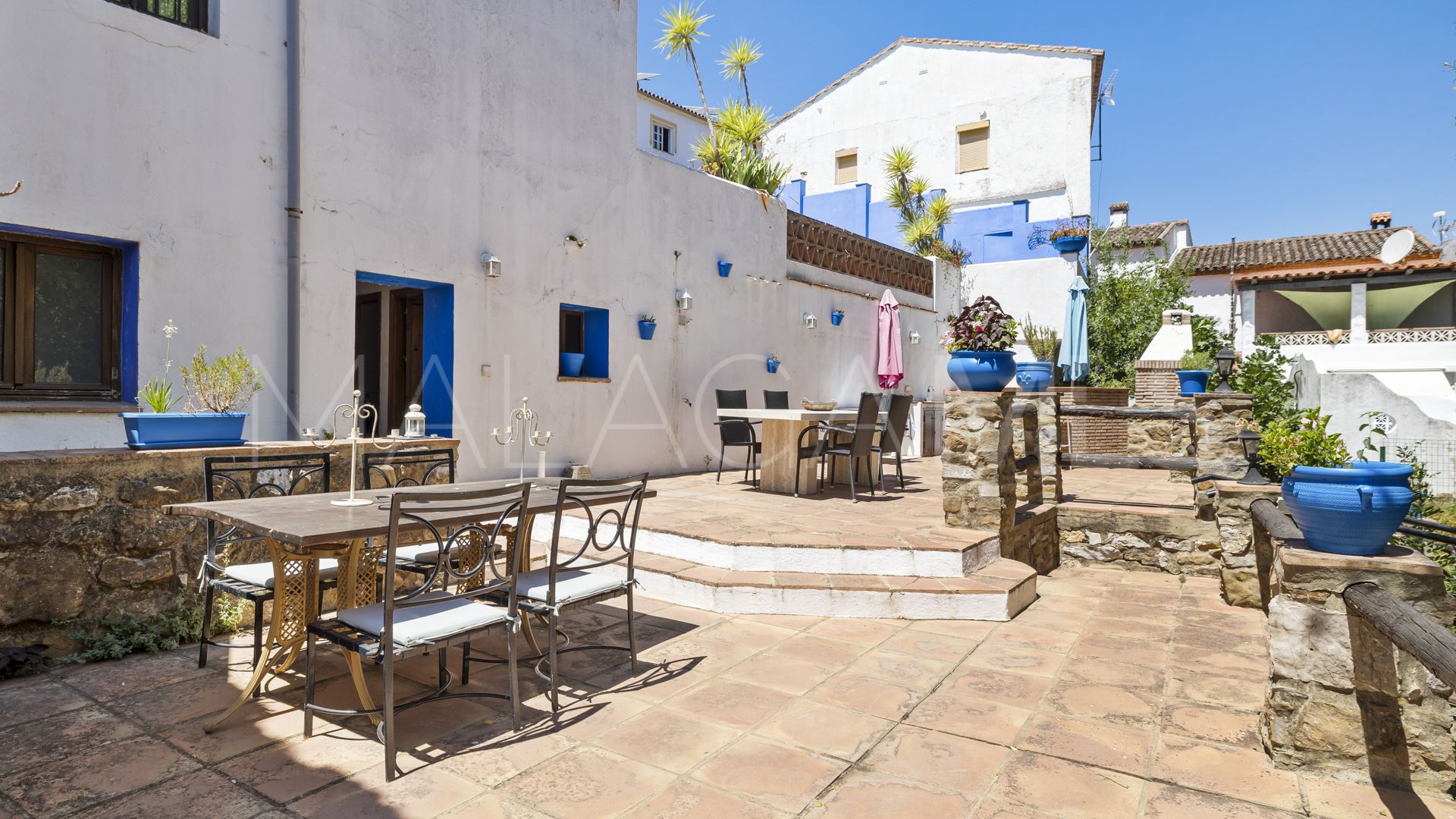 Villa for sale in Cortes de la Frontera