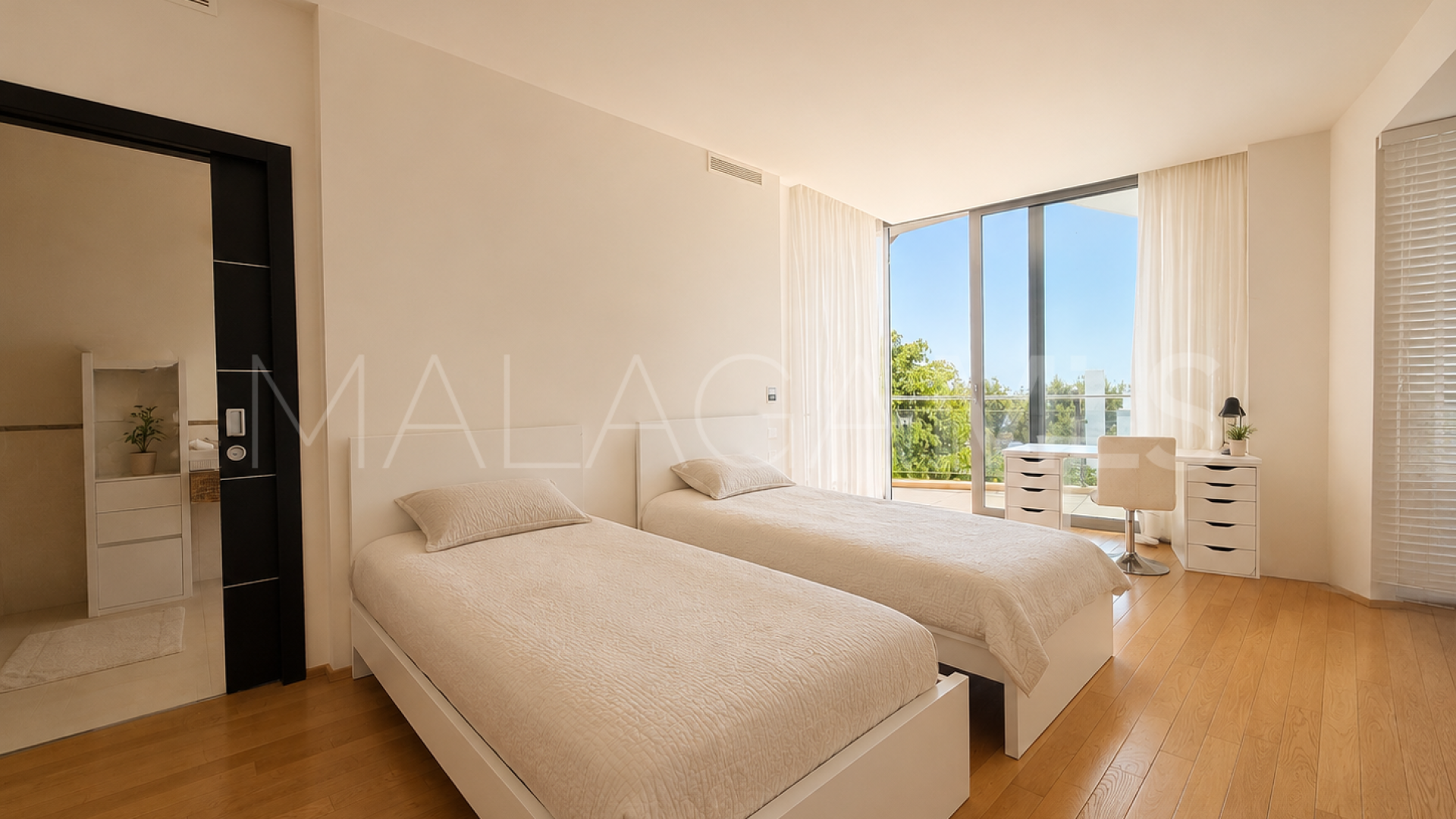 Villa for sale in Meisho Hills