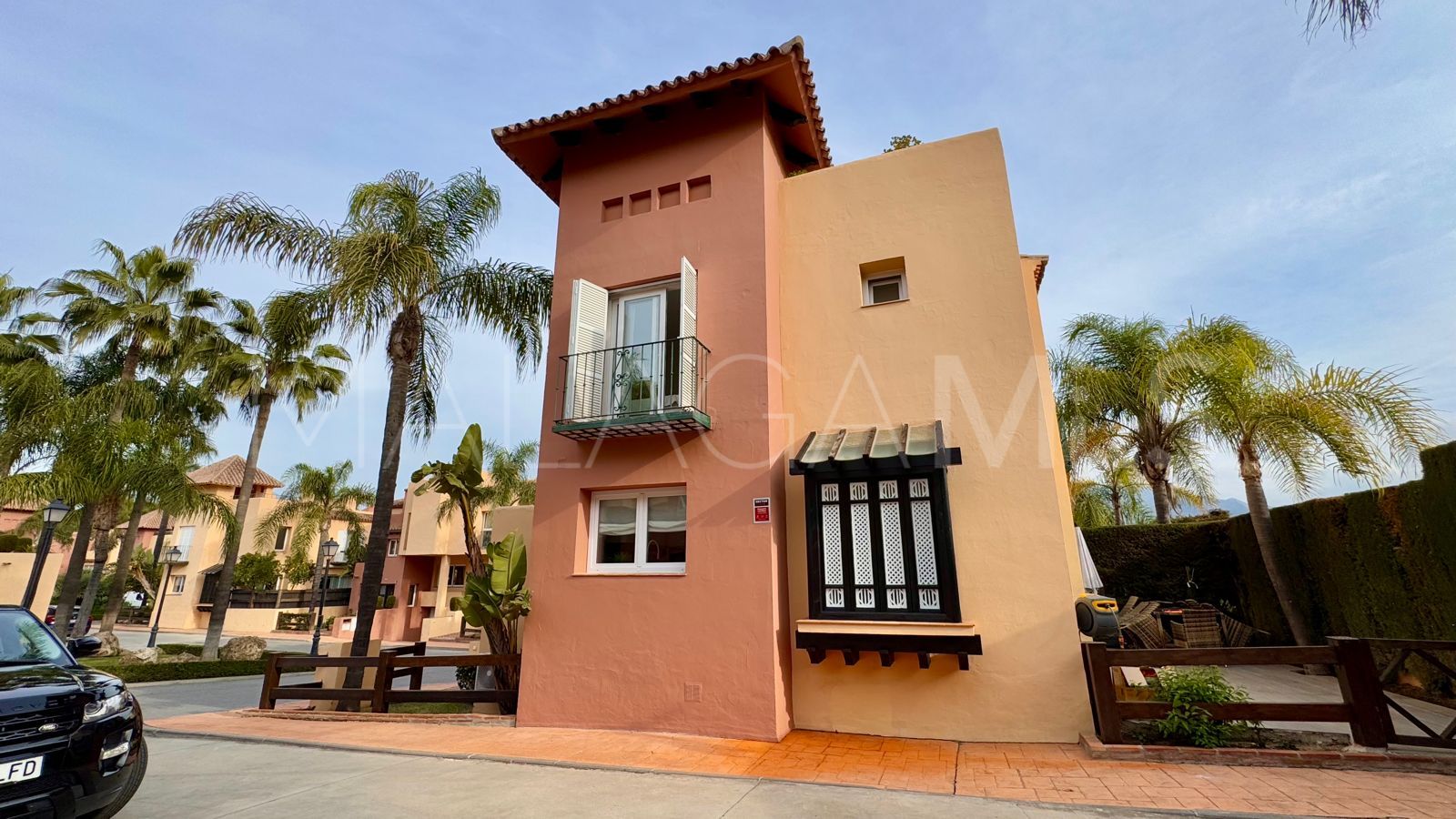 Parhus for sale in Condes de Iza