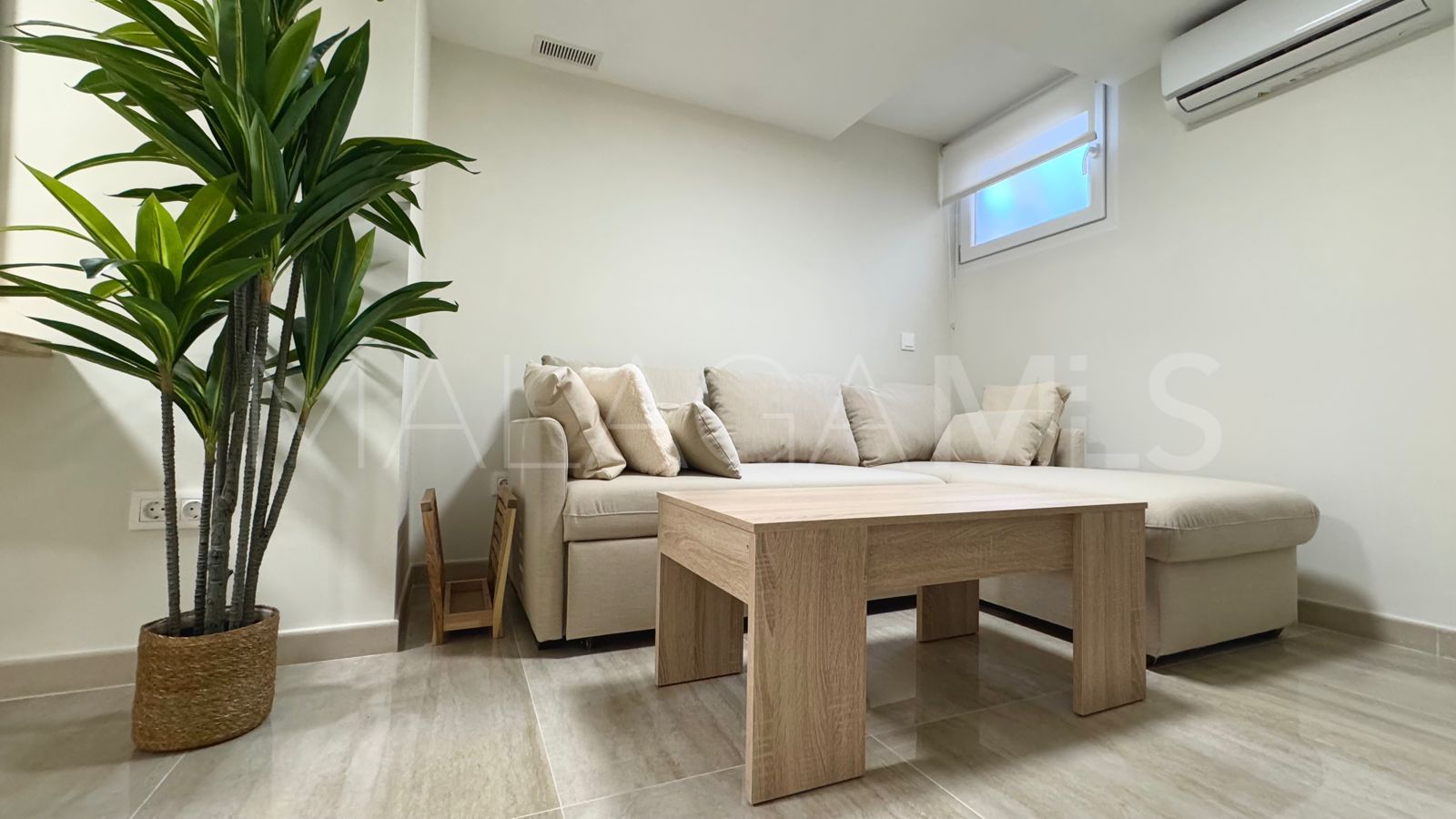 Parhus for sale in Condes de Iza
