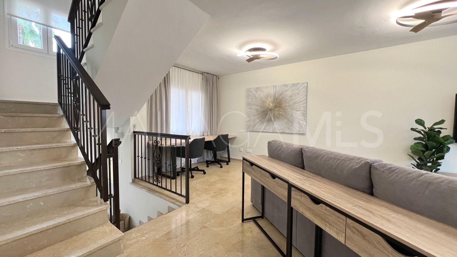 Parhus for sale in Condes de Iza