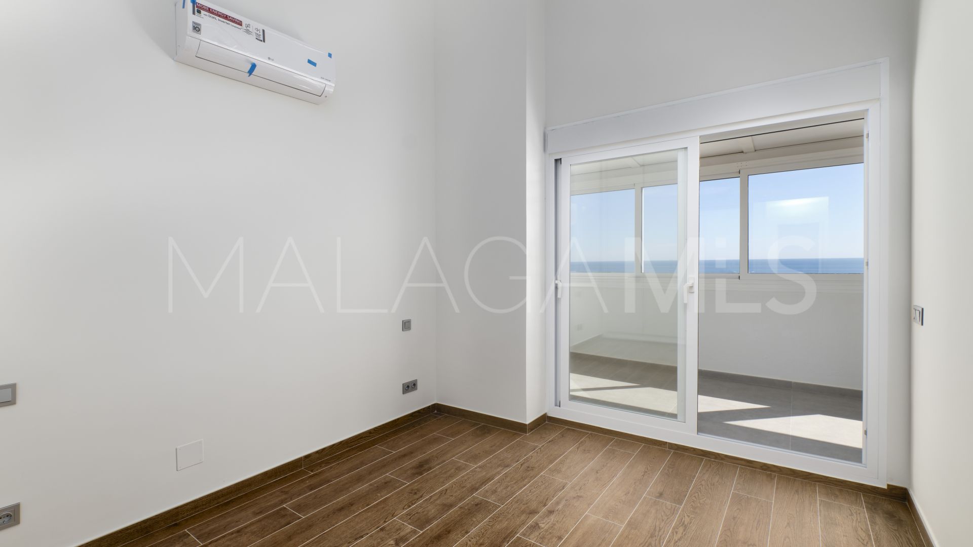 Appartement terrasse for sale in Bahía de Estepona