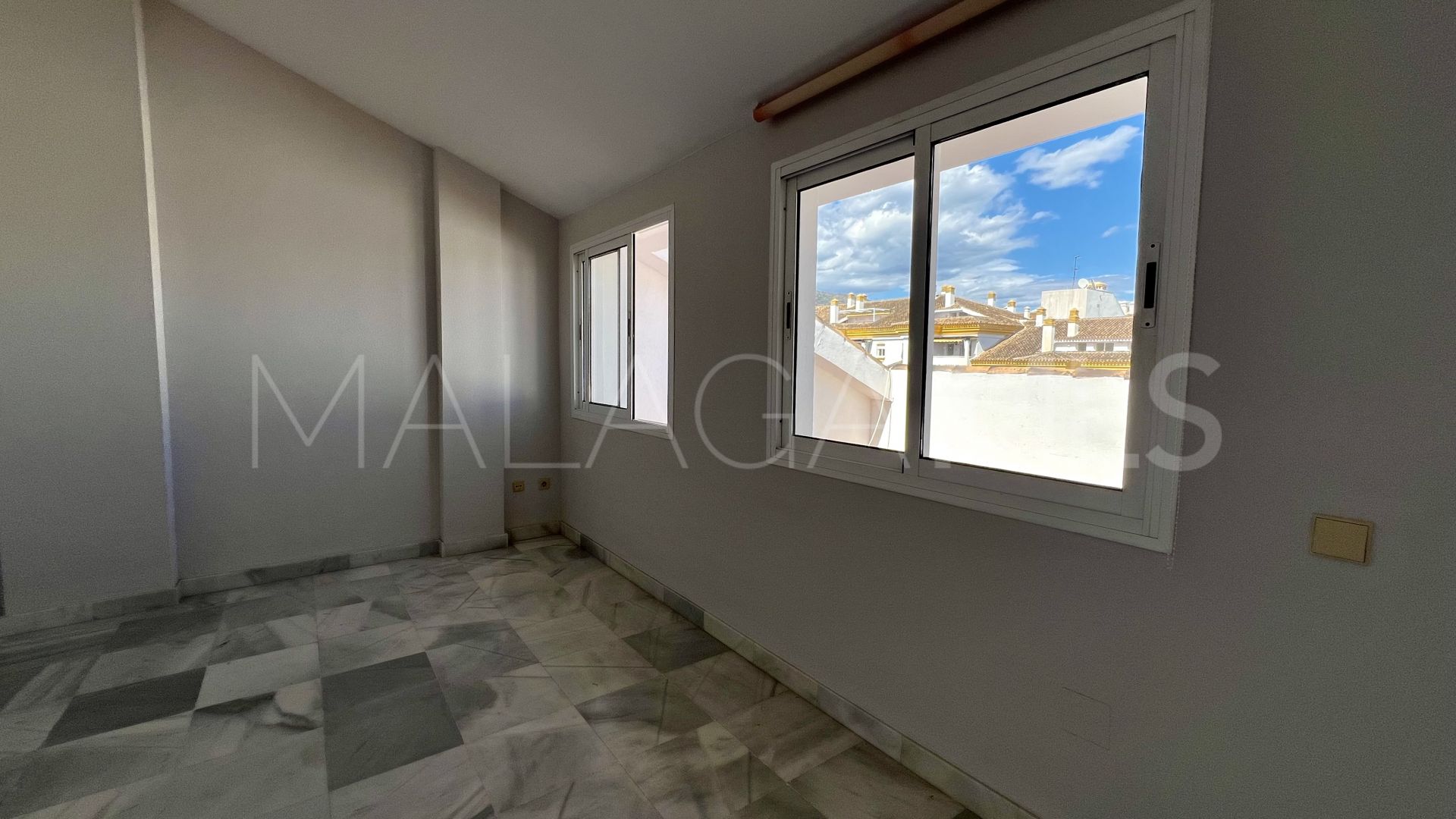 Buy atico duplex in Costa Nagüeles I