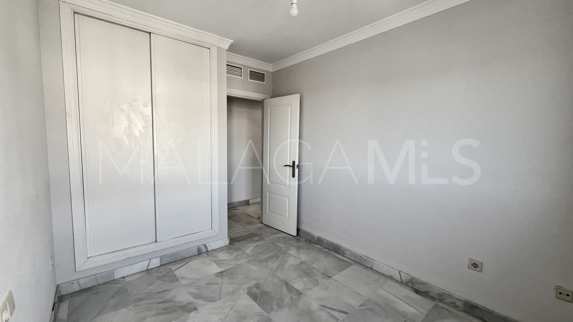 Buy atico duplex in Costa Nagüeles I