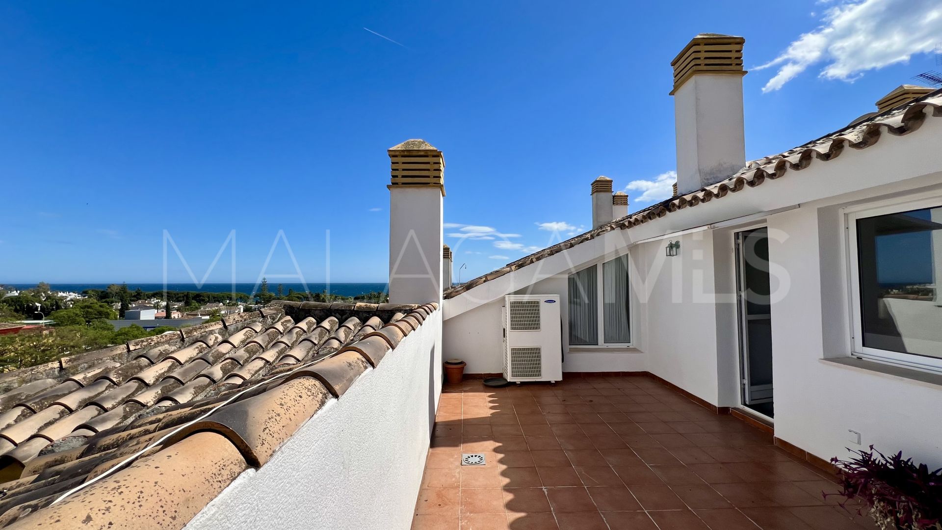 Buy atico duplex in Costa Nagüeles I