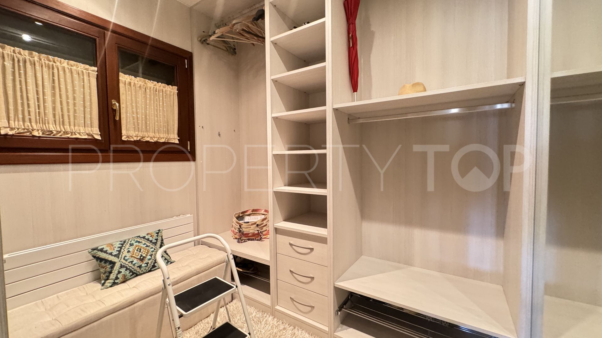 Atico duplex de 4 dormitorios en venta en Lomas del Rey