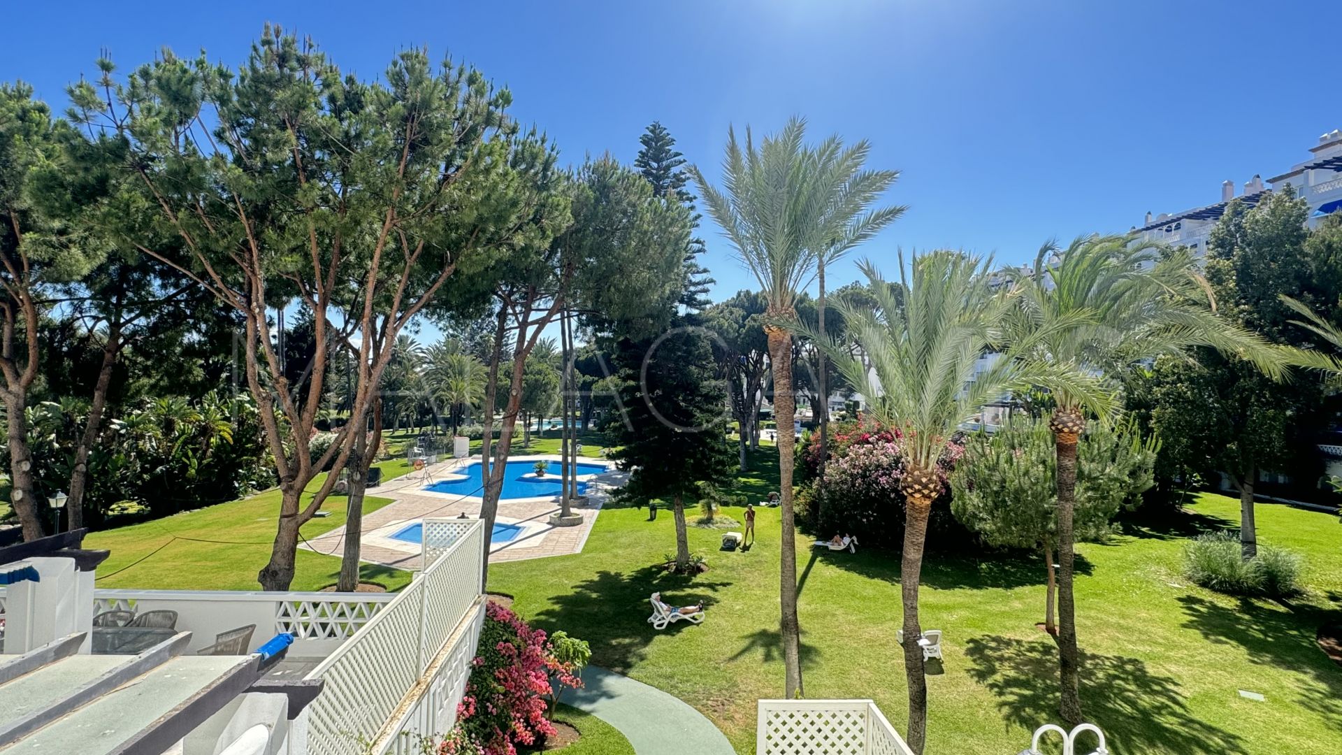 Apartamento a la venta with 3 bedrooms in Playas del Duque