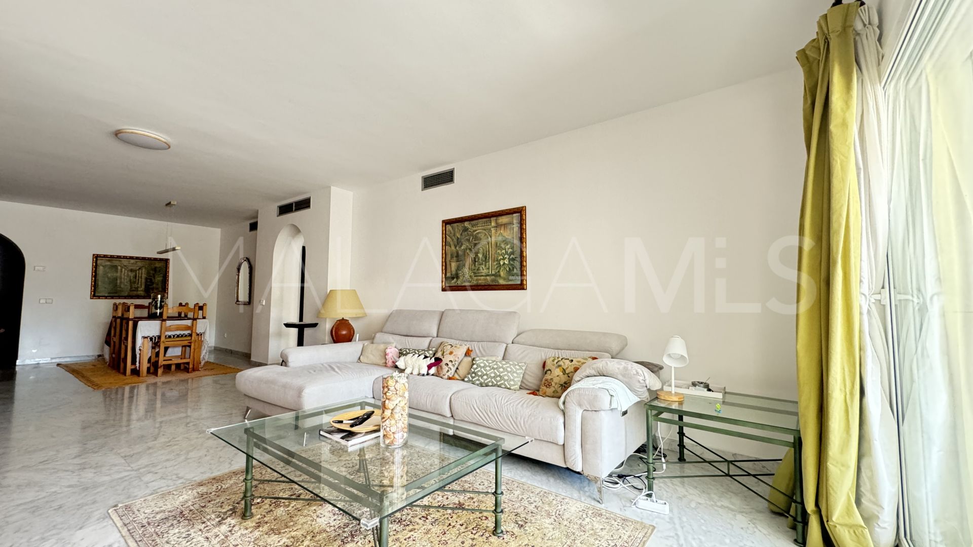 Apartamento a la venta with 3 bedrooms in Playas del Duque