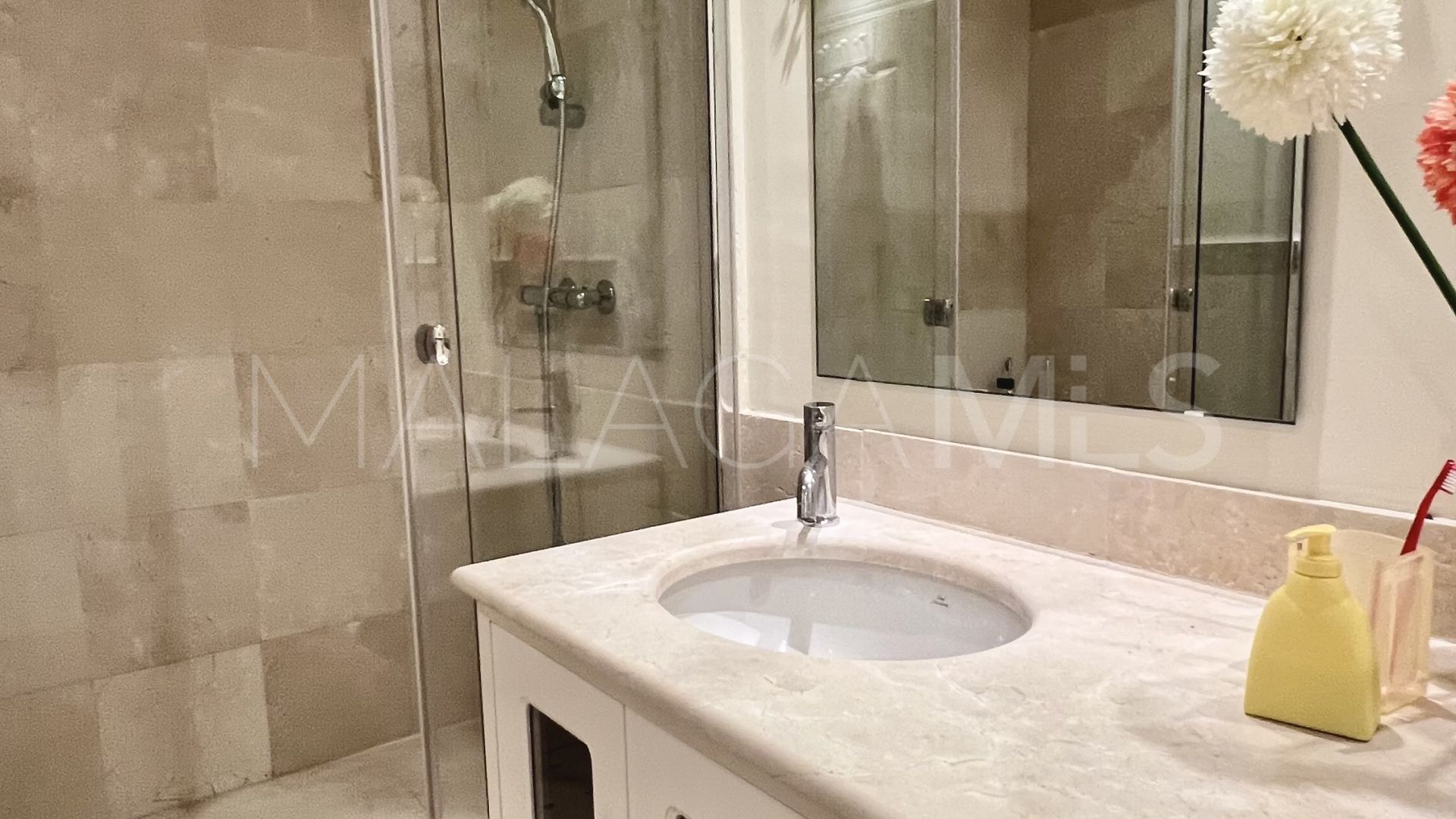 For sale 3 bedrooms town house in Altos de Puente Romano