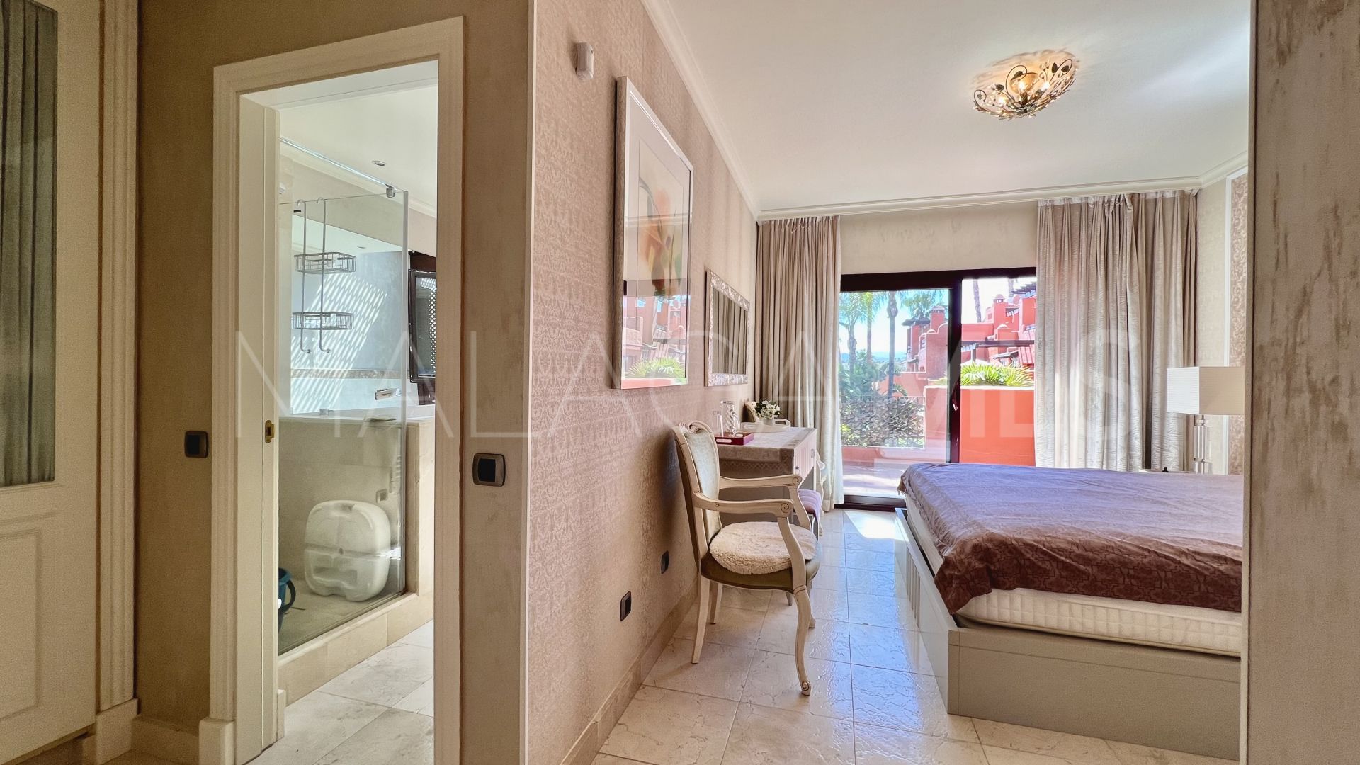 For sale 3 bedrooms town house in Altos de Puente Romano
