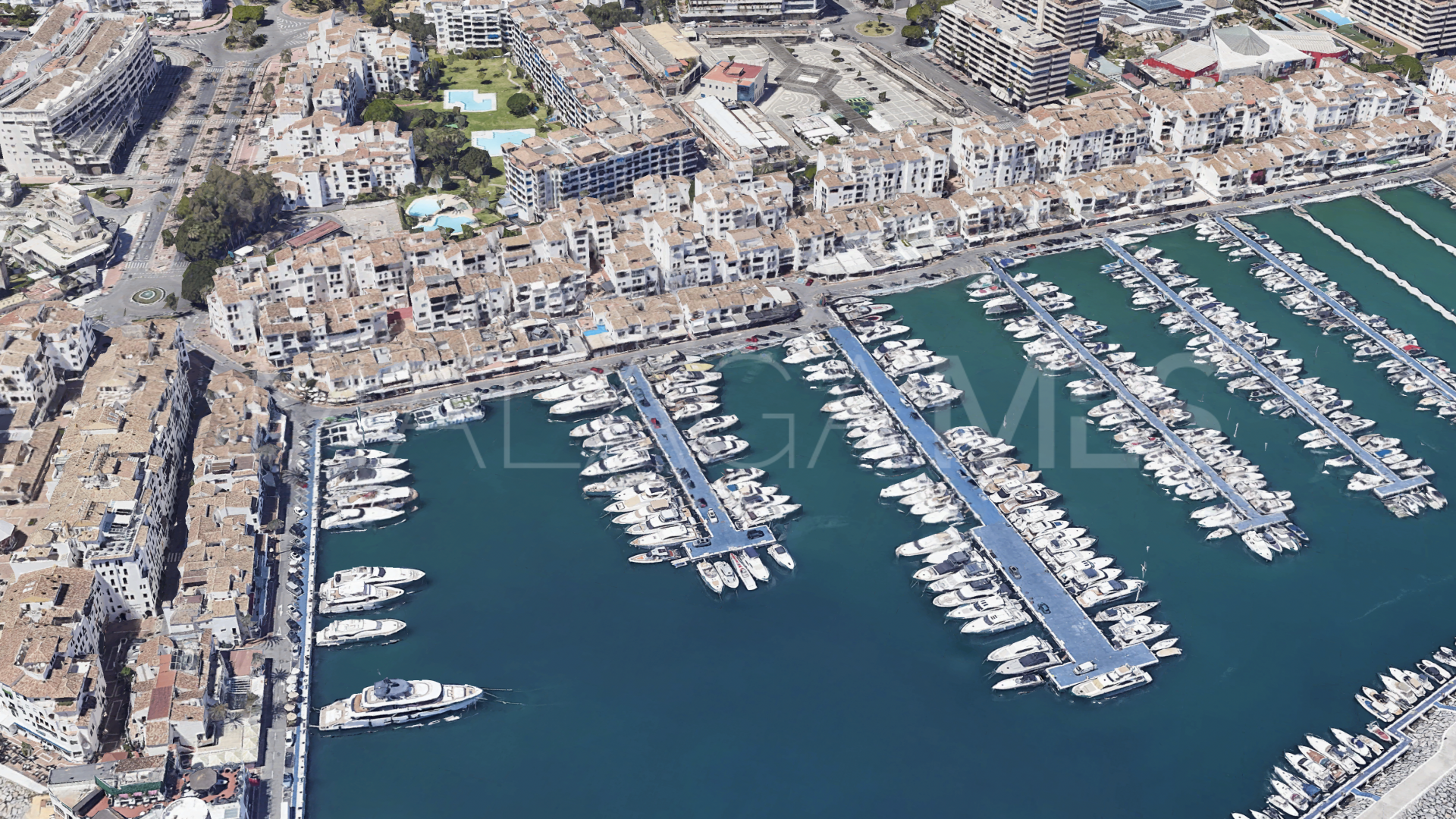 Restaurant for sale in Marbella - Puerto Banus