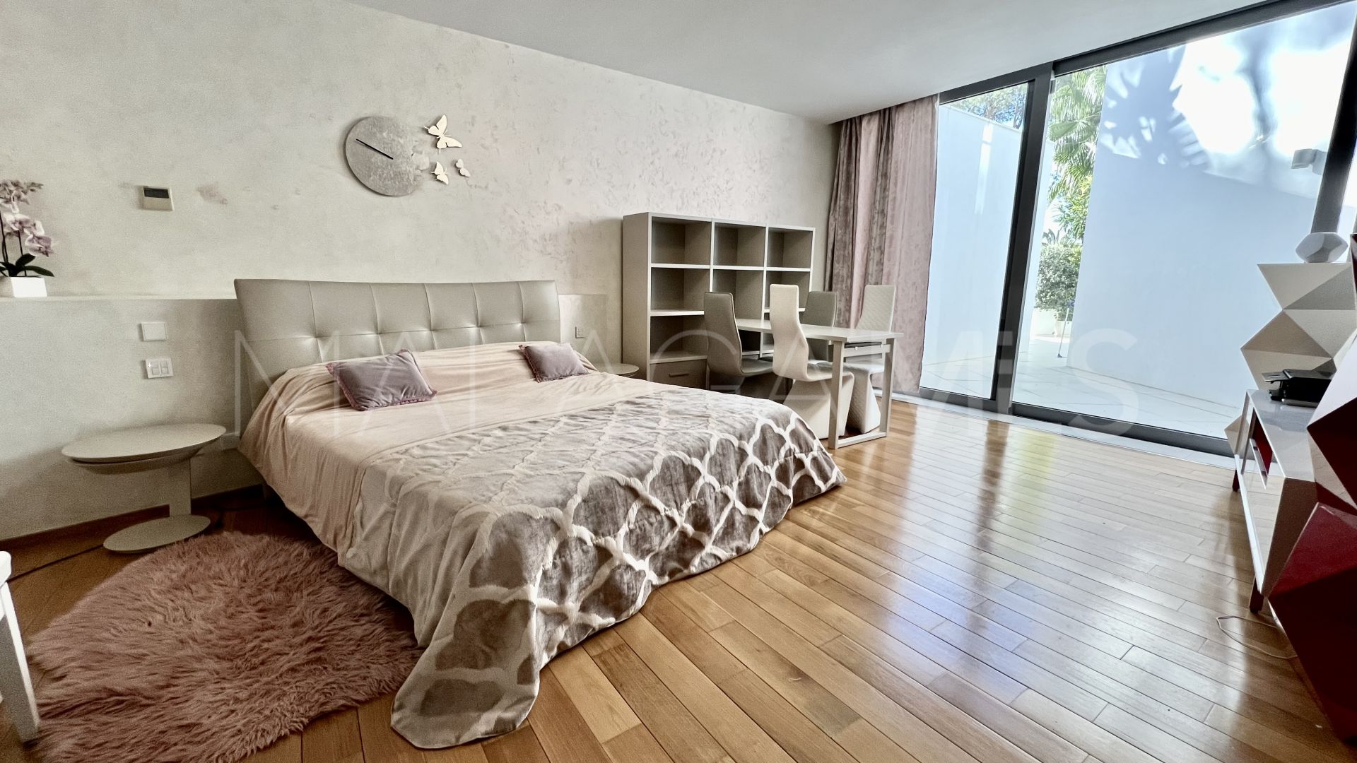 Einfamilienhaushälfte for sale in Meisho Hills