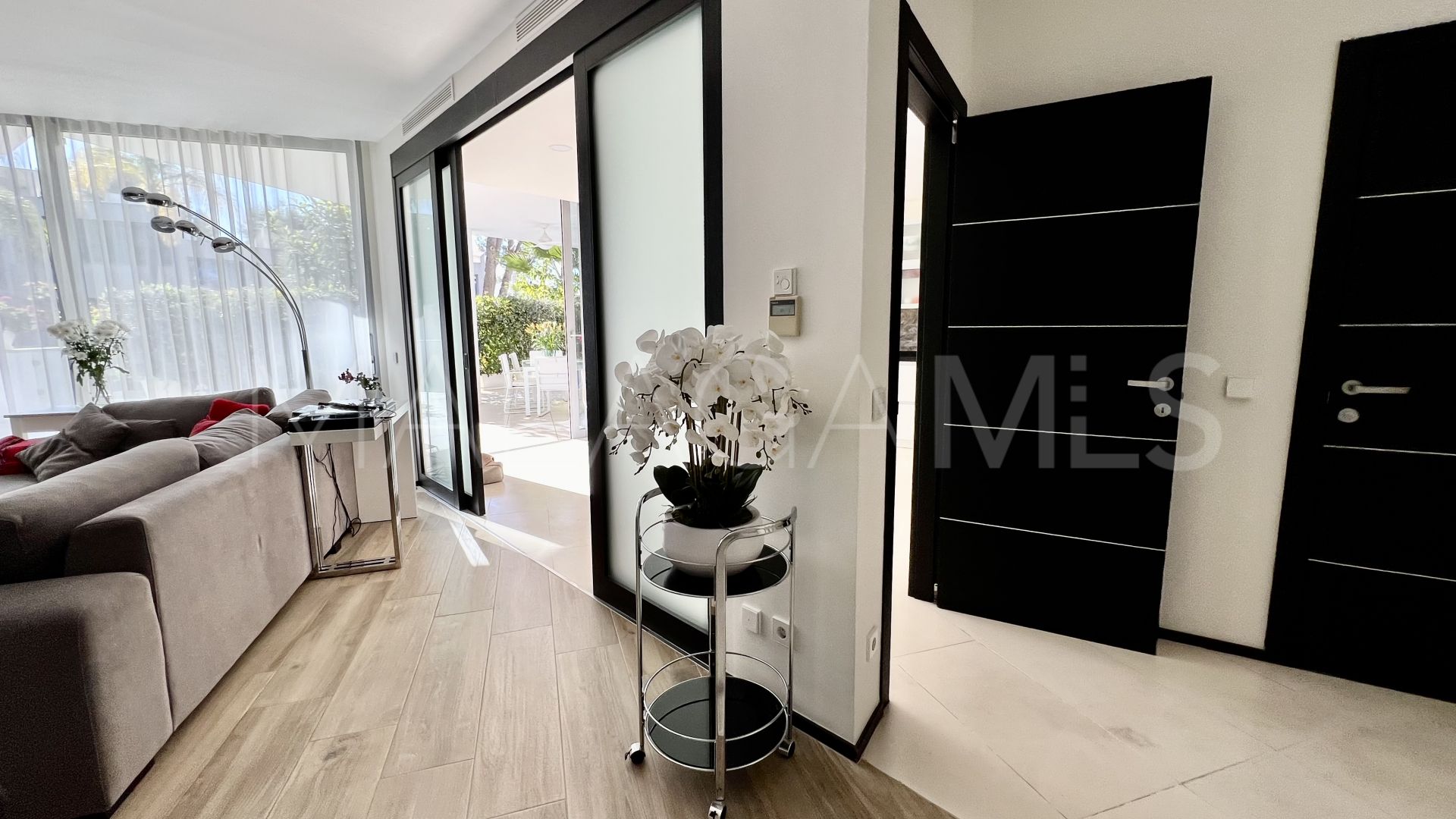 Einfamilienhaushälfte for sale in Meisho Hills